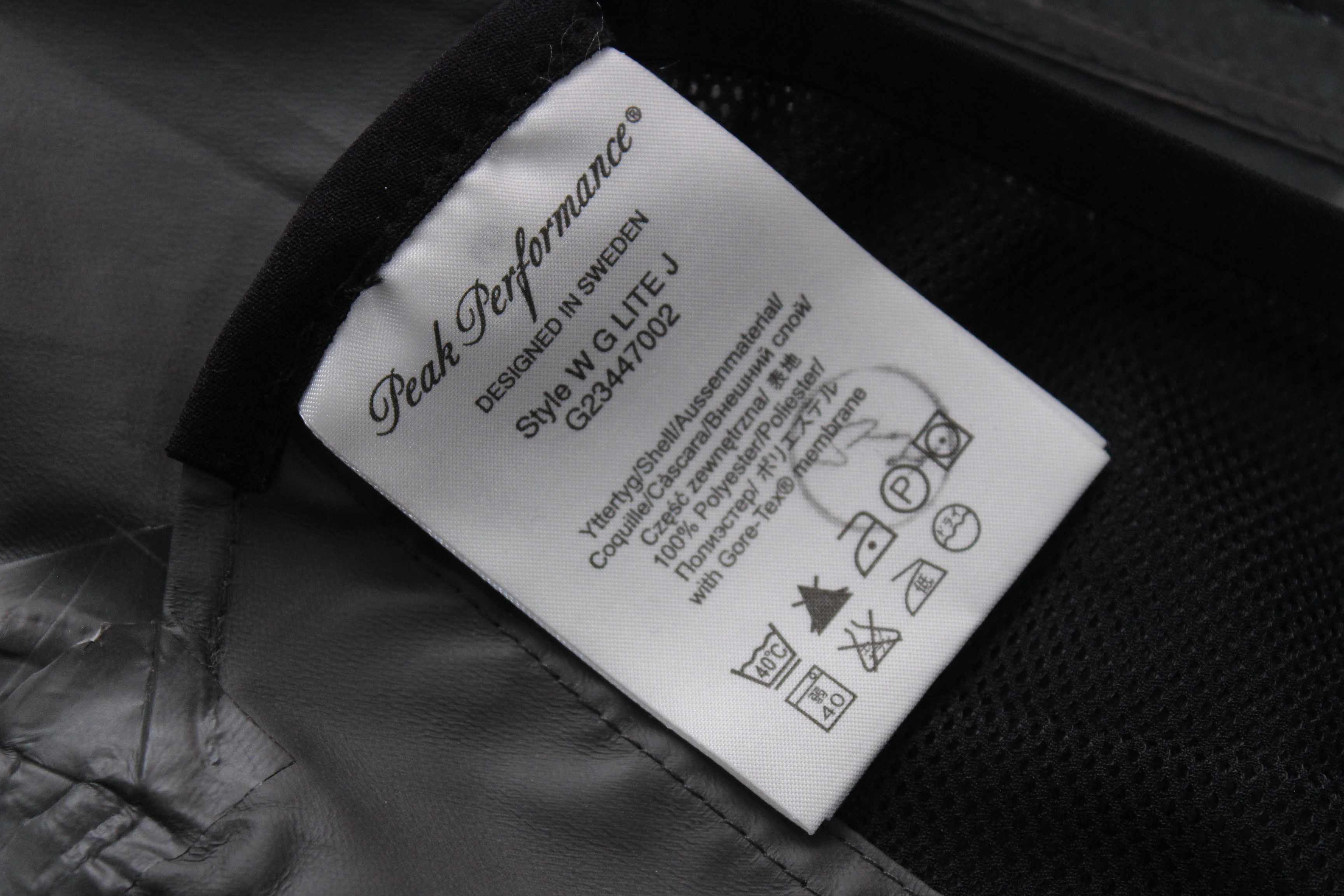 Peak Performance Peak Performance Gore Tex Jacket Size XS Outdoor Size XS / US 0-2 / IT 36-38 - 14 Thumbnail