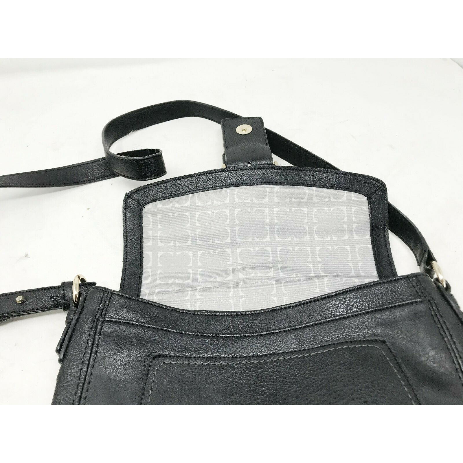 Liz Claiborne LIZ CLAIBORNE Black Faux Leather Crossbody Bag w Large Front Size ONE SIZE - 4 Thumbnail
