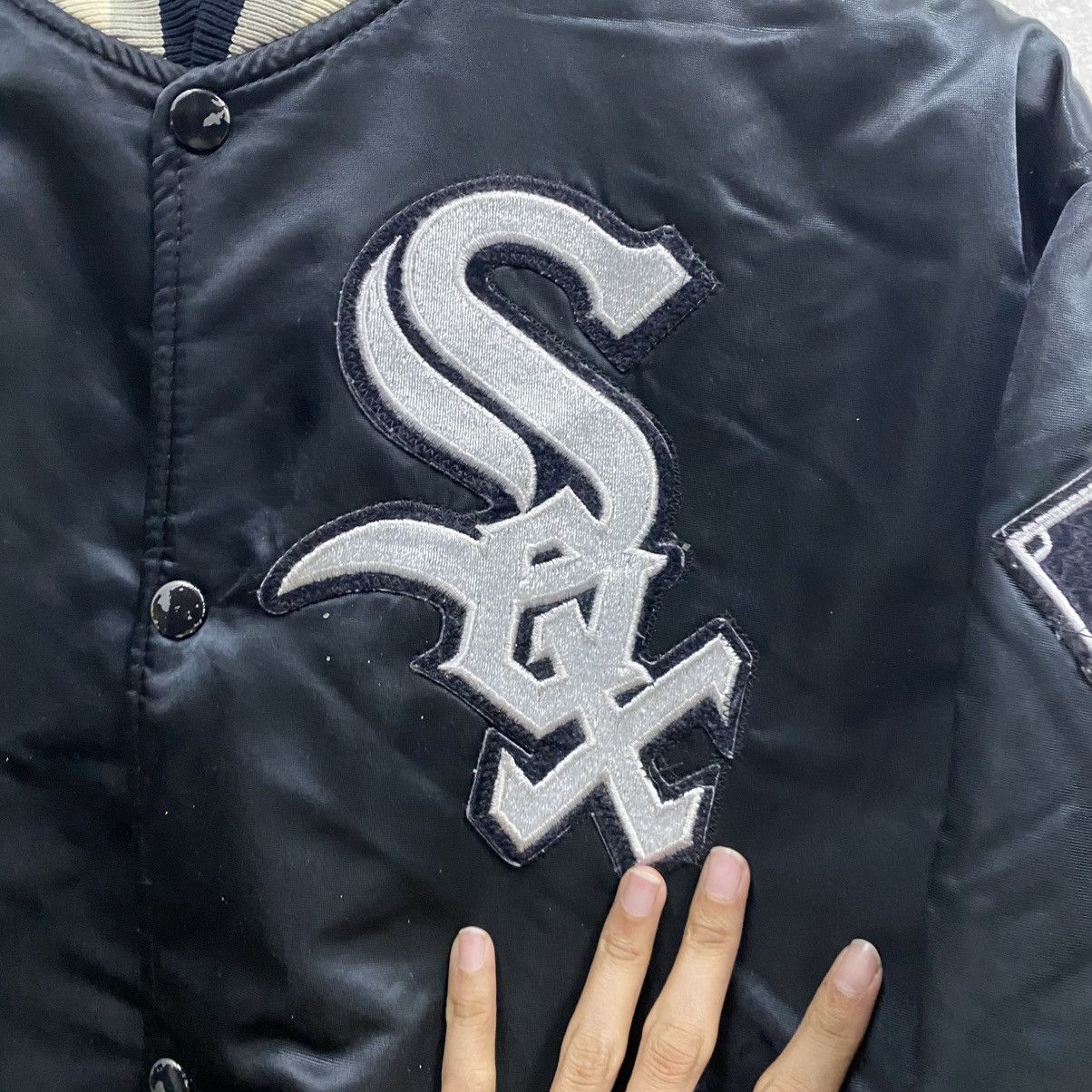 Starter vintage 80s Starter Chicago White Sox satin varsity jacket Size US M / EU 48-50 / 2 - 10 Thumbnail