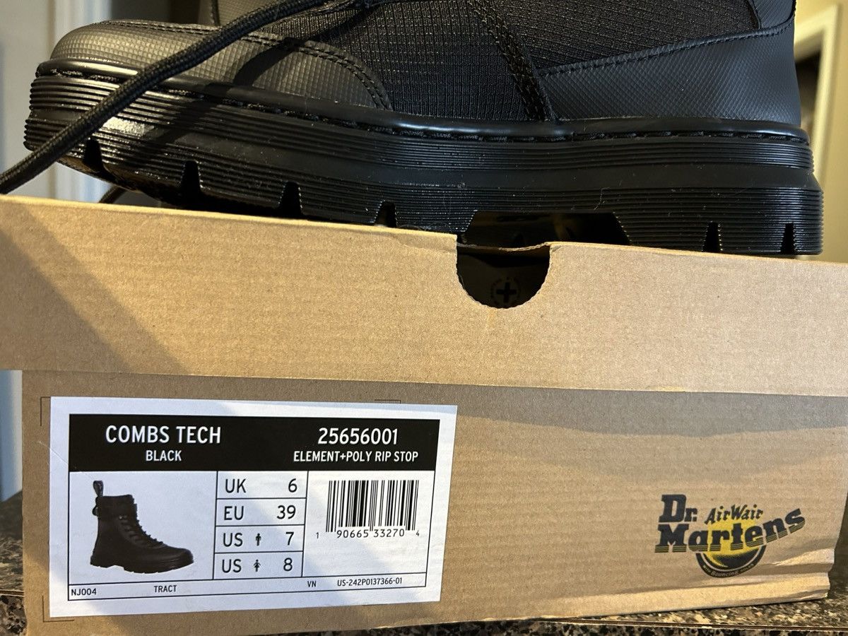 Dr. Martens Dr Martens Combs Tech Boots BRAND NEW Size US 8 / IT 38 - 5 Thumbnail