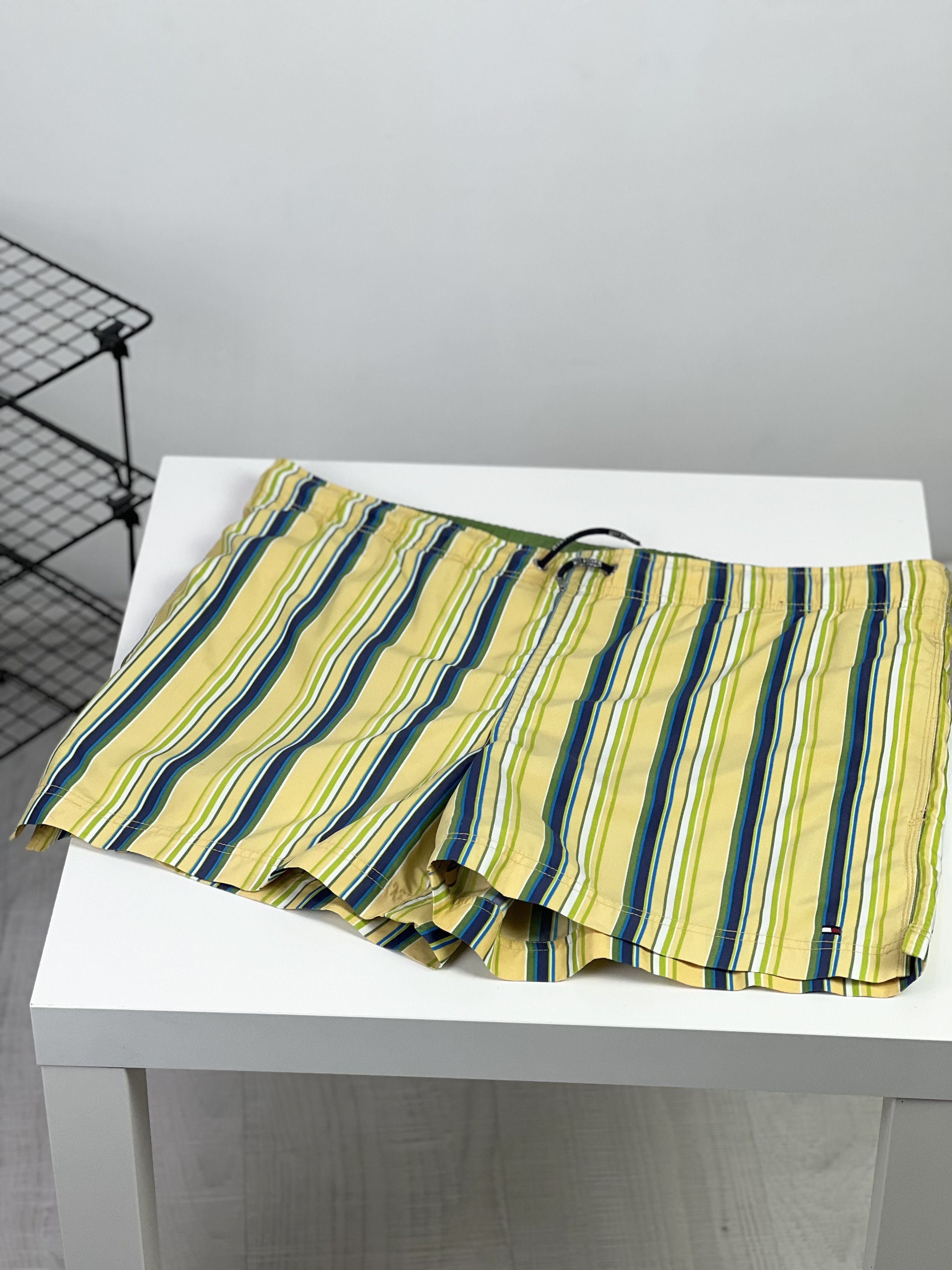 Tommy Hilfiger Tommy Hilfiger shorts Size US 32 / EU 48 - 1 Thumbnail