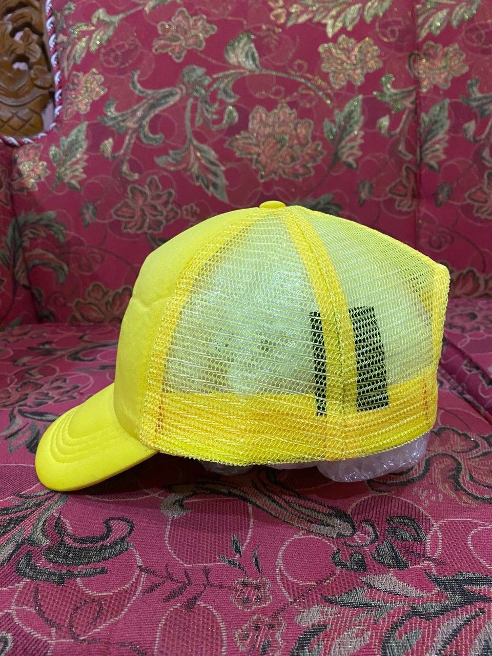 Vintage Vintage 90s Thins Skate Mesh Trucker Cap Size ONE SIZE - 2 Thumbnail