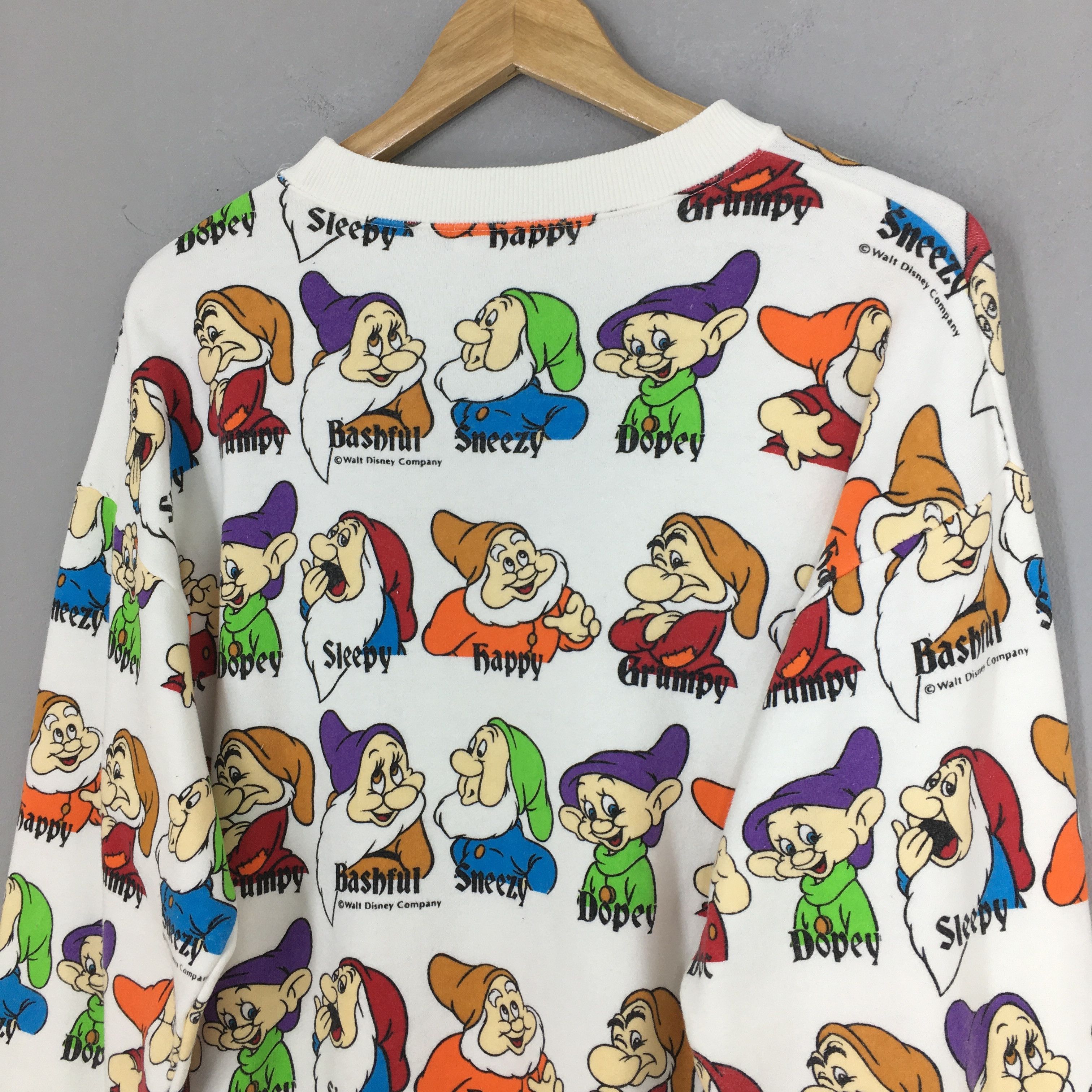 Disney Vintage 90s Grumpy Dopey 7 Dwarf Sweatshirts Medium Size US M / EU 48-50 / 2 - 7 Thumbnail