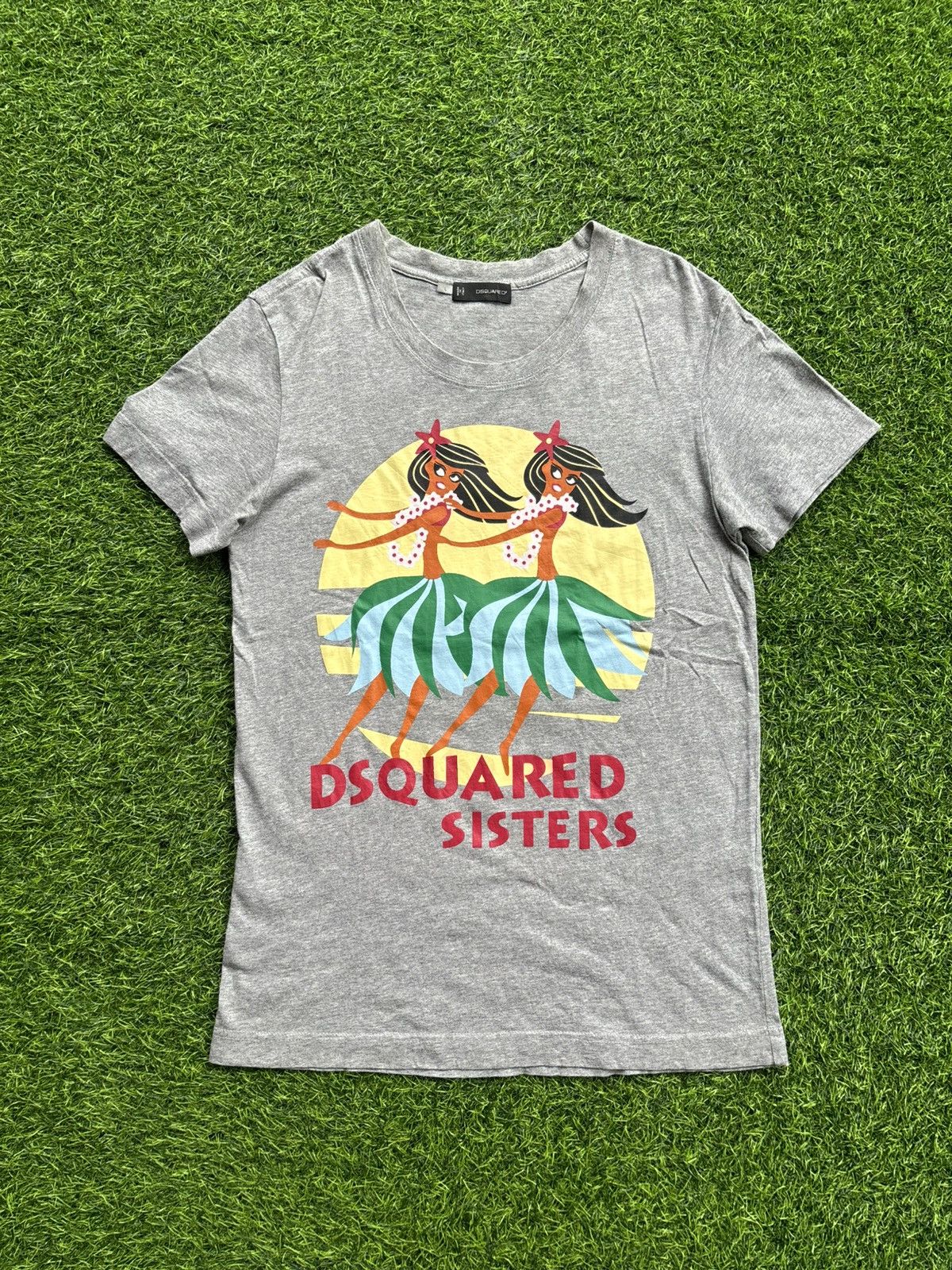 Dsquared2 Dsquared2 sisters Tshirt Size US L / EU 52-54 / 3 - 1 Thumbnail