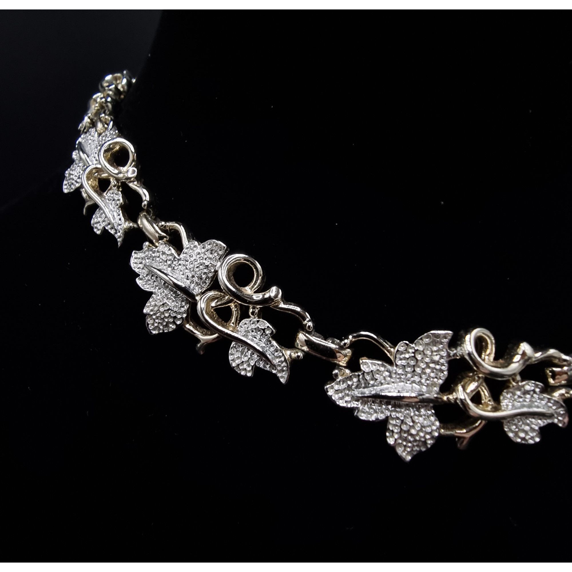 Vintage Vintage Sarah Coventry Gold & Silver Tone Necklace & Brooch Size ONE SIZE - 5 Thumbnail