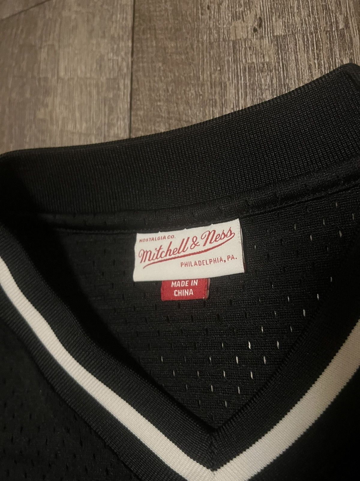 Mitchell & Ness Mitchell Ness Anaheim Ducks Jersey size Medium Size US M / EU 48-50 / 2 - 3 Thumbnail