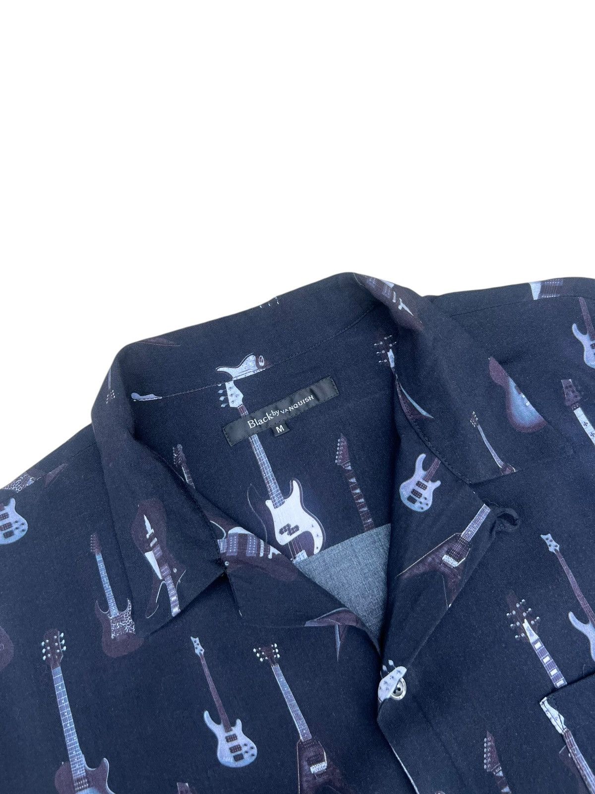Vanquish Black Vanquish Guitars Collection 100% Rayon Hawaiian Shirt Size US M / EU 48-50 / 2 - 4 Thumbnail