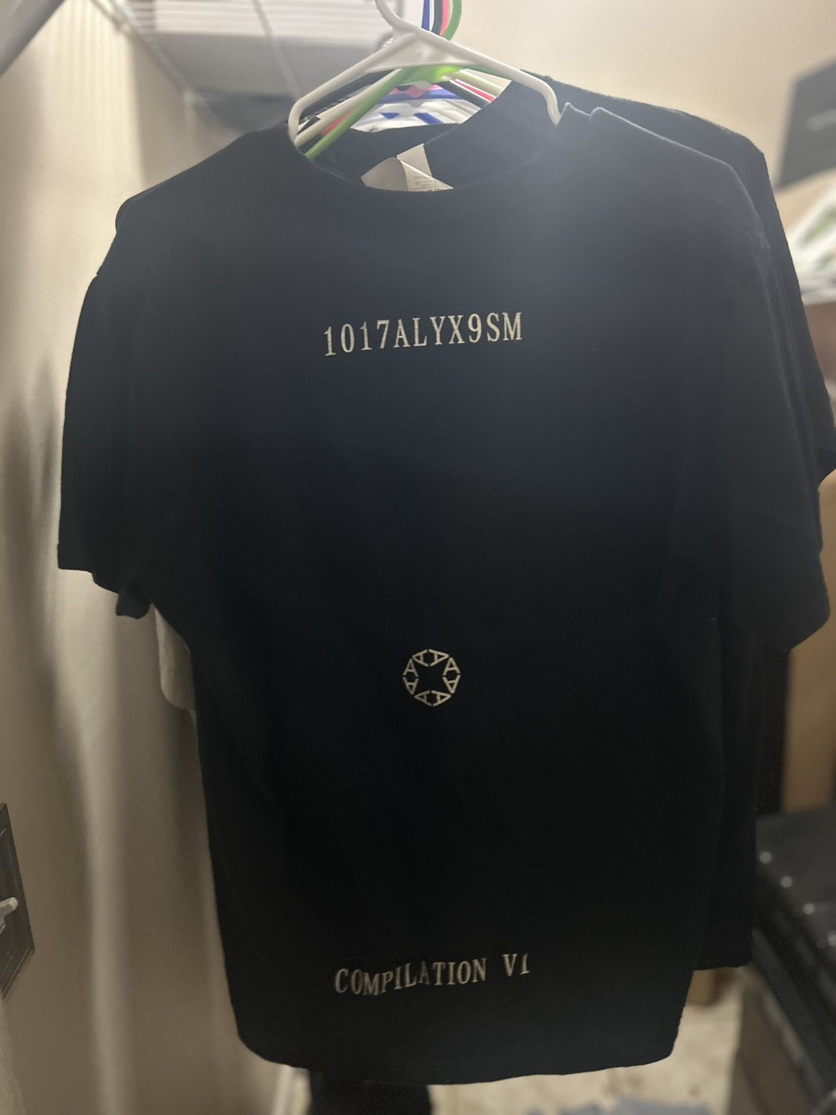 1017 ALYX 9SM 1017 ALYX 9SM's '1017 ALYX 9SM COMPILATION VOL. 1 Size US L / EU 52-54 / 3 - 3 Thumbnail
