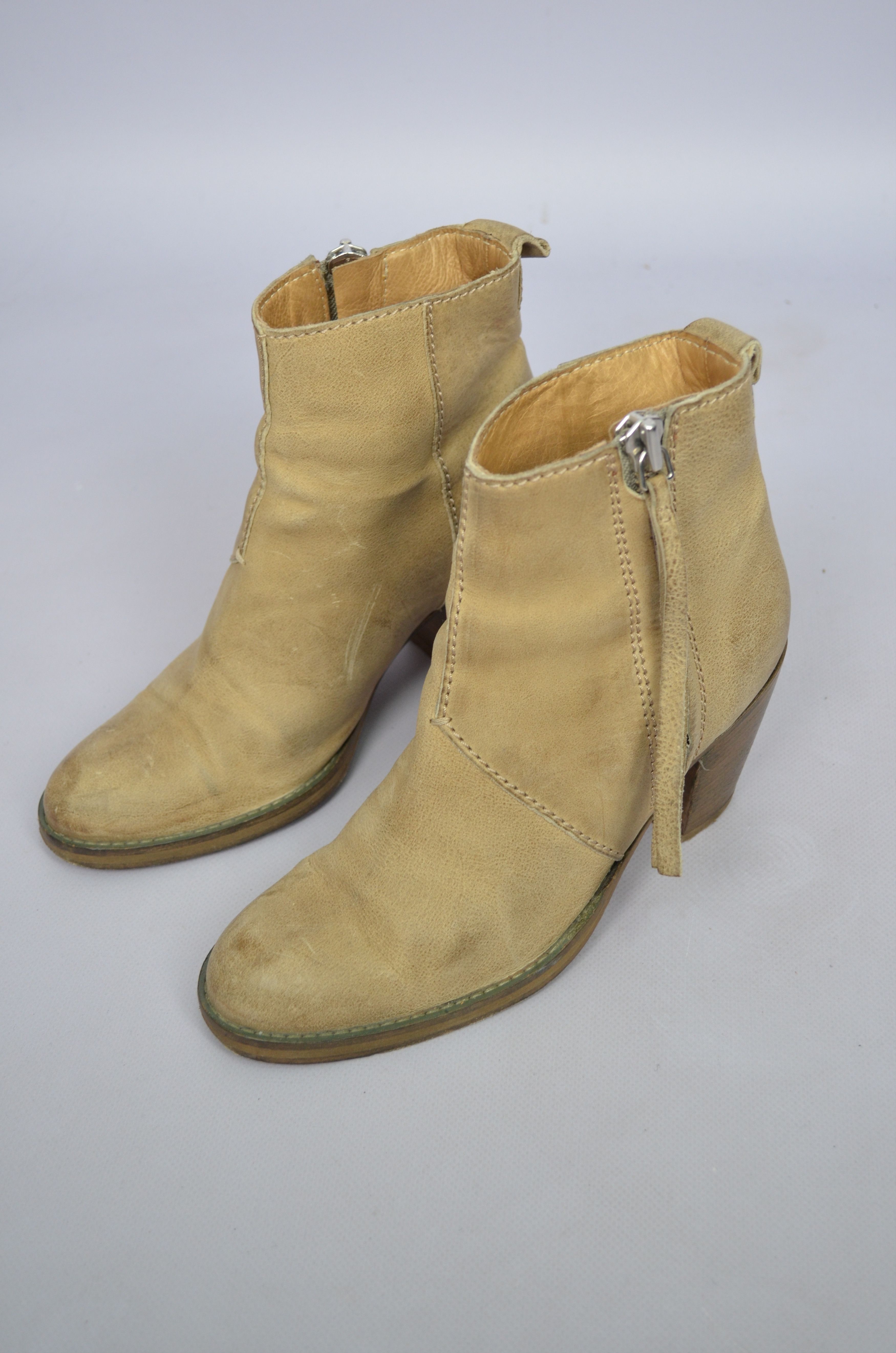 Acne Studios × Designer Acne Studios Pistol Side Zip Ankle Heel Boots Size 37/US7 Size US 7 / IT 37 - 1 Thumbnail