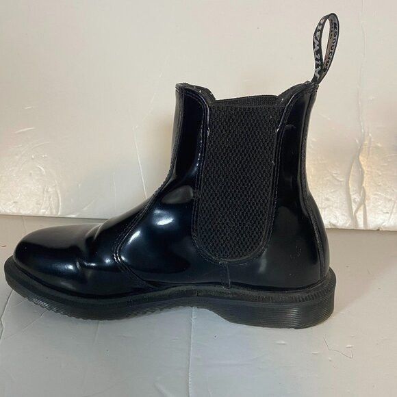 Dr. Martens Dr. Martens AirWair Black Patent Leather Chelsea Boots Sz 6 Size US 6 / IT 36 - 5 Thumbnail