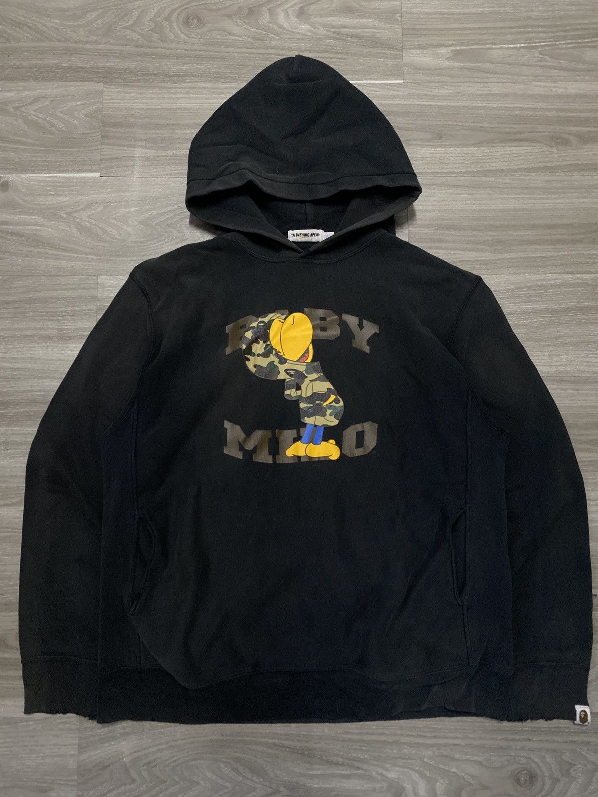 Bape DISTRESSED - BABY MILO FISHING BAPE HOODIE RARE OG NIGO Size US L / EU 52-54 / 3 - 1 Thumbnail