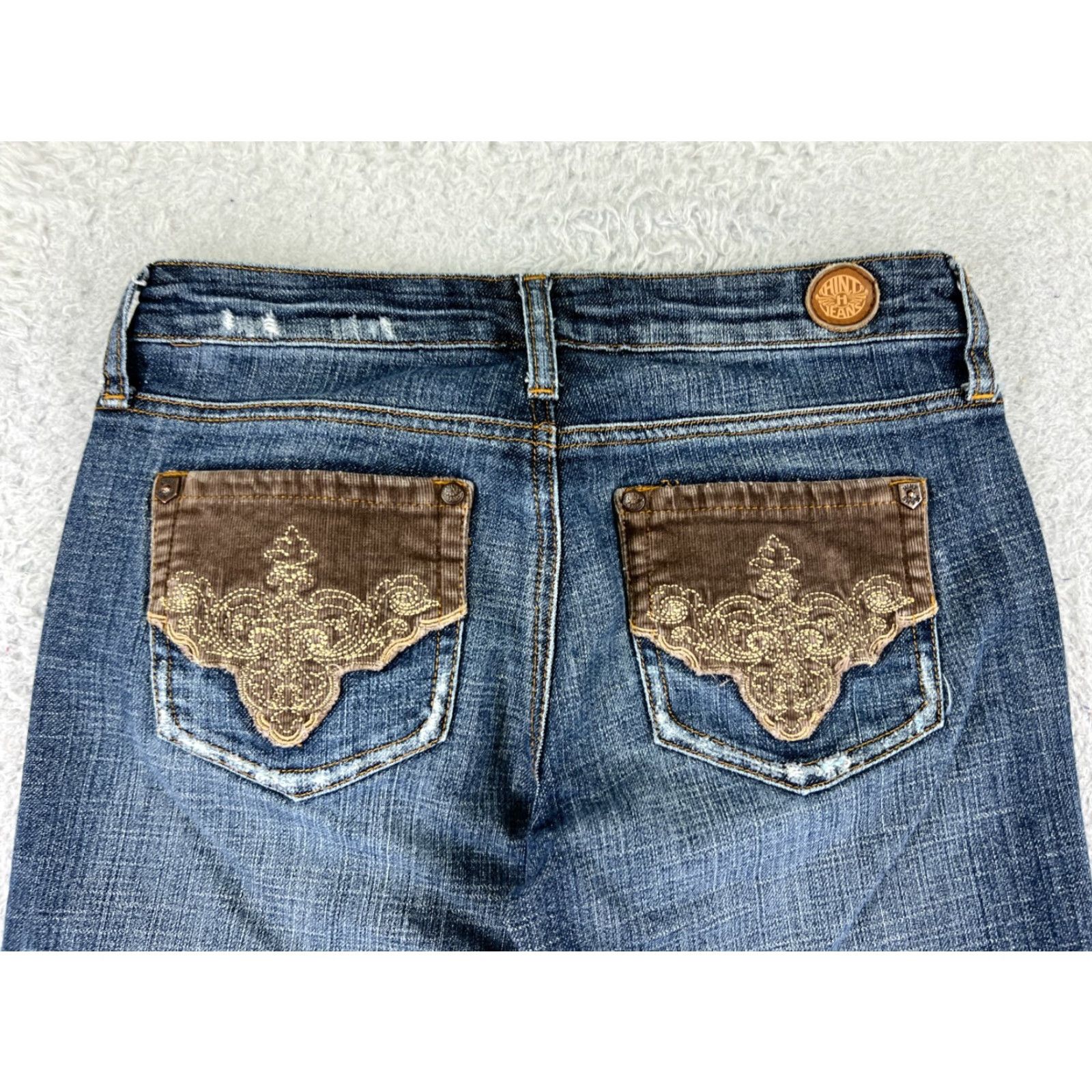 Vintage Hint Pants Womens Jeans Flared Low Rise Blue Denim Cotton Blend 3 5-Pocket Design Embroidered Distressed Stretch Casual Size 26" / US 2 / IT 38 - 2 Thumbnail