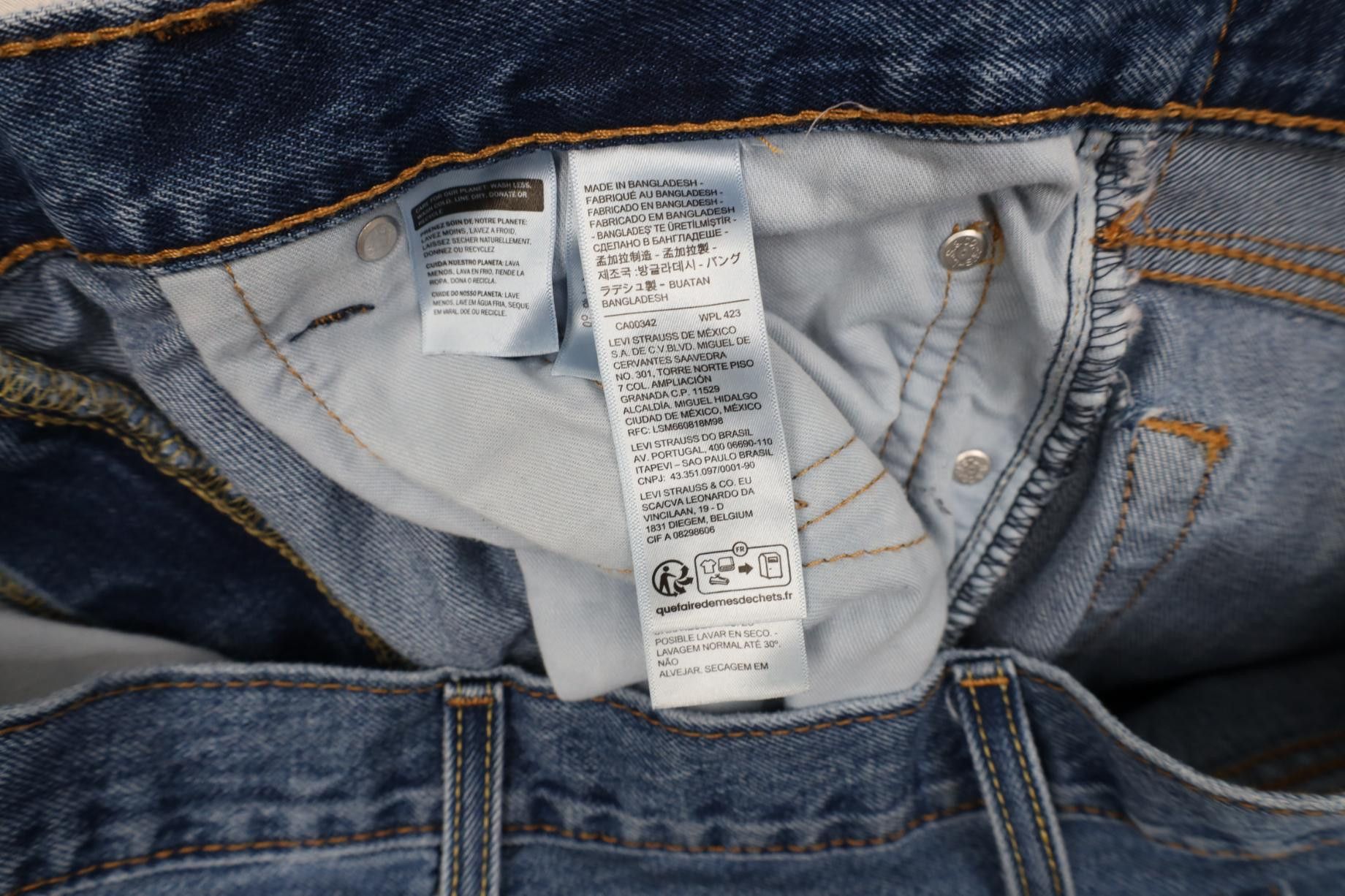 Levi's Vintage Y2K Levis 517 Western Flared Bootcut Denim Jeans Size US 38 / EU 54 - 7 Thumbnail