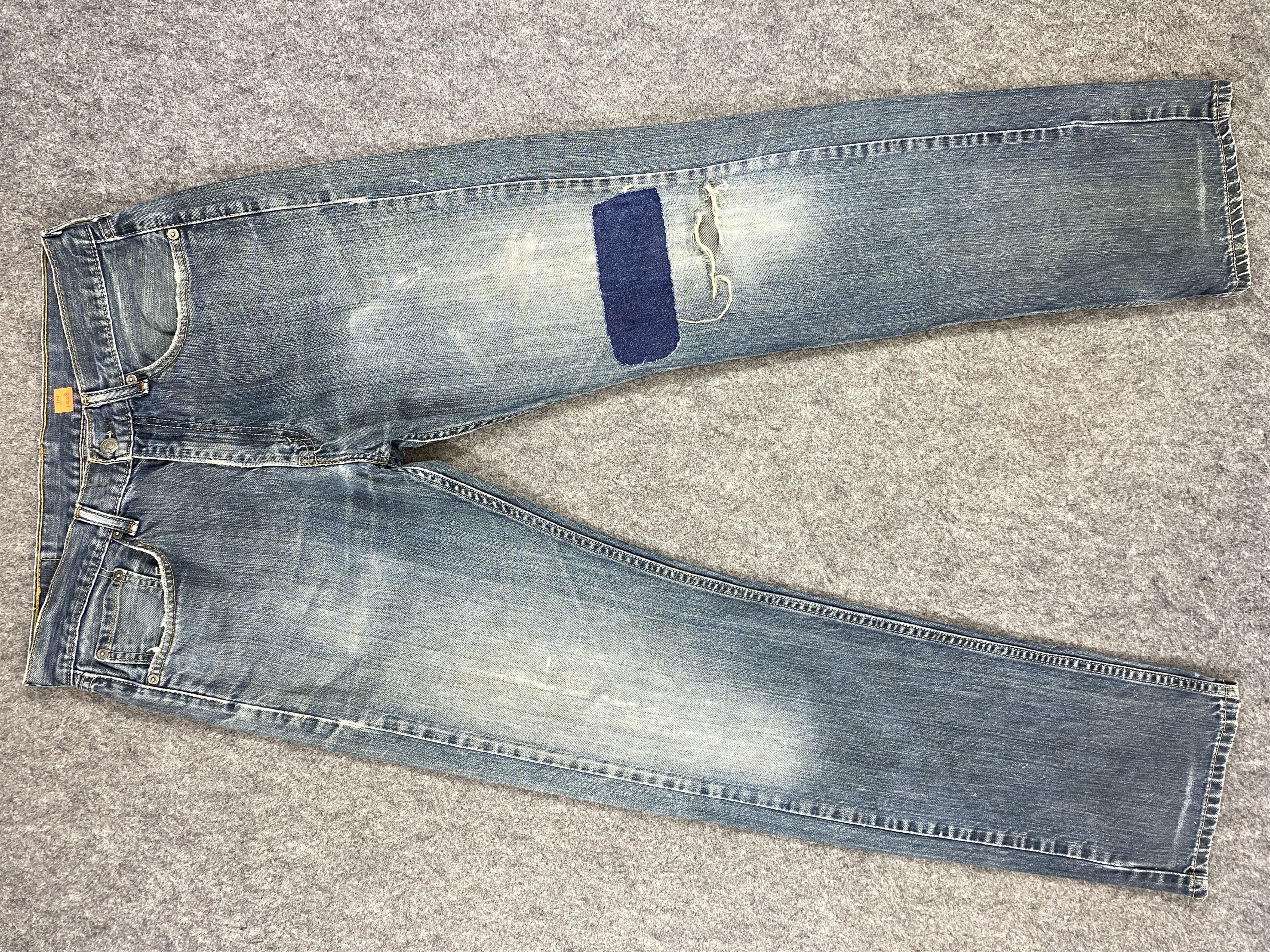 image of Distressed Denim x Levis Faded Blue Vintage Levi's 505 Jeans 32X33.5 Denim Jn1448, Men's