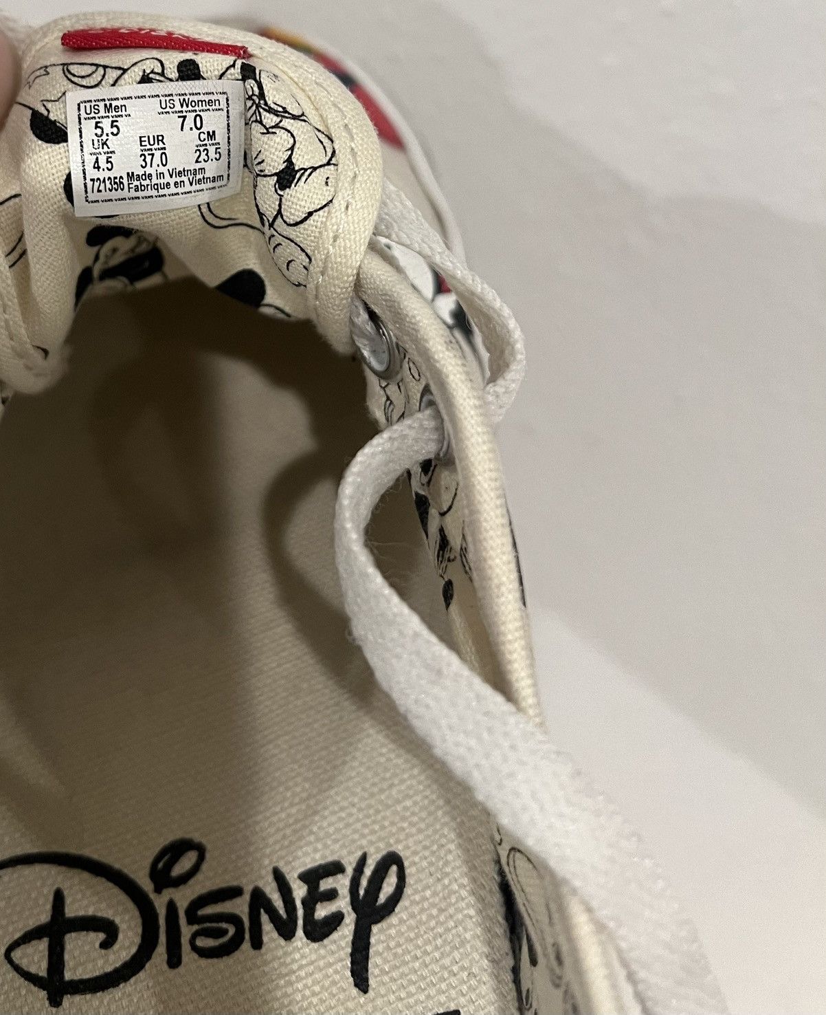 Disney × Vans Disney x Vans Mickey Mouse 90th Birthday Shoes Women’s 7 Size US 7 / IT 37 - 11 Thumbnail