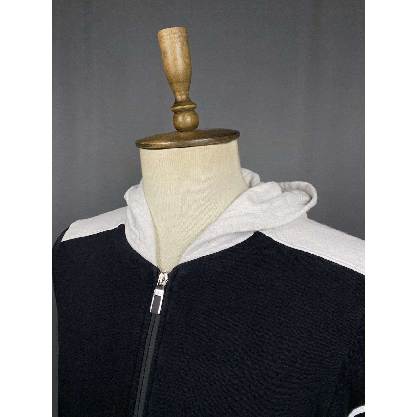 Canali Canali Big Logo Men's Black Full Zip Hoodie Sweater Size 46 Size US S / EU 44-46 / 1 - 6 Thumbnail