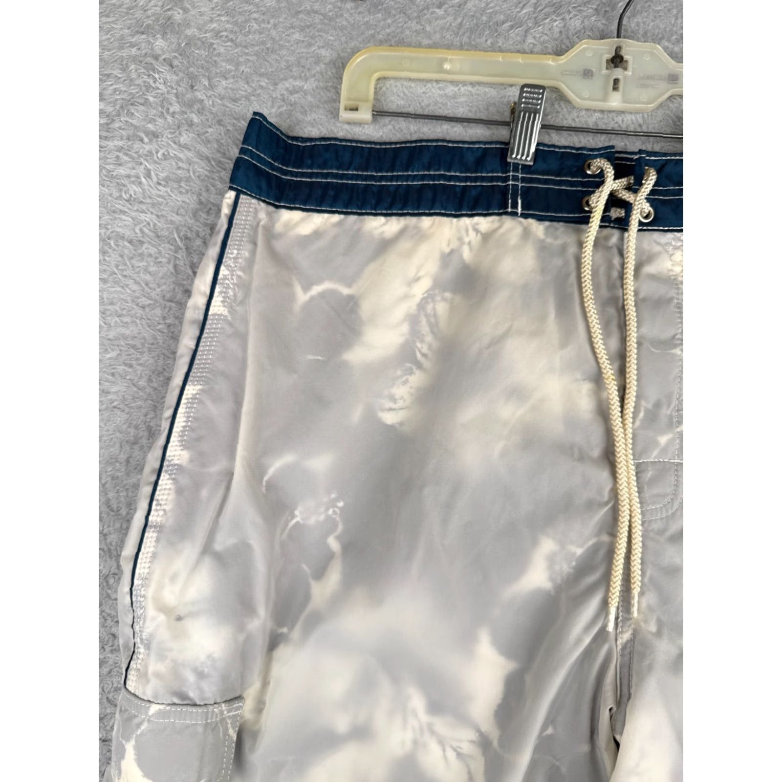 Vintage VINTAGE Unbranded Board Shorts Mens 40 Blue Cargo Pocket US Made Polyester Swim Deadstock Size US 40 / EU 56 - 4 Thumbnail