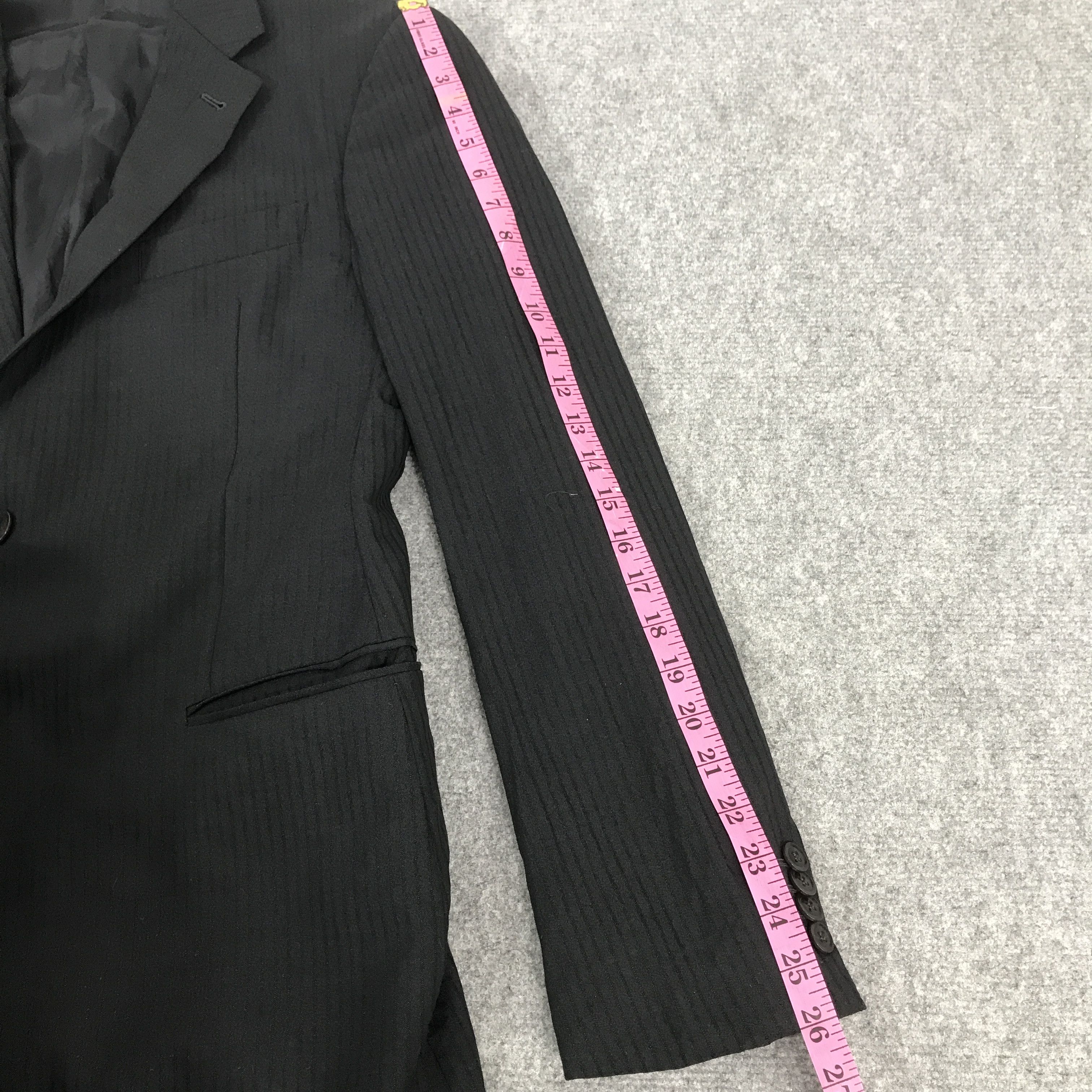 Armani Collezioni armani collezioni blazers coat K73B6 Size US L / EU 52-54 / 3 - 7 Thumbnail
