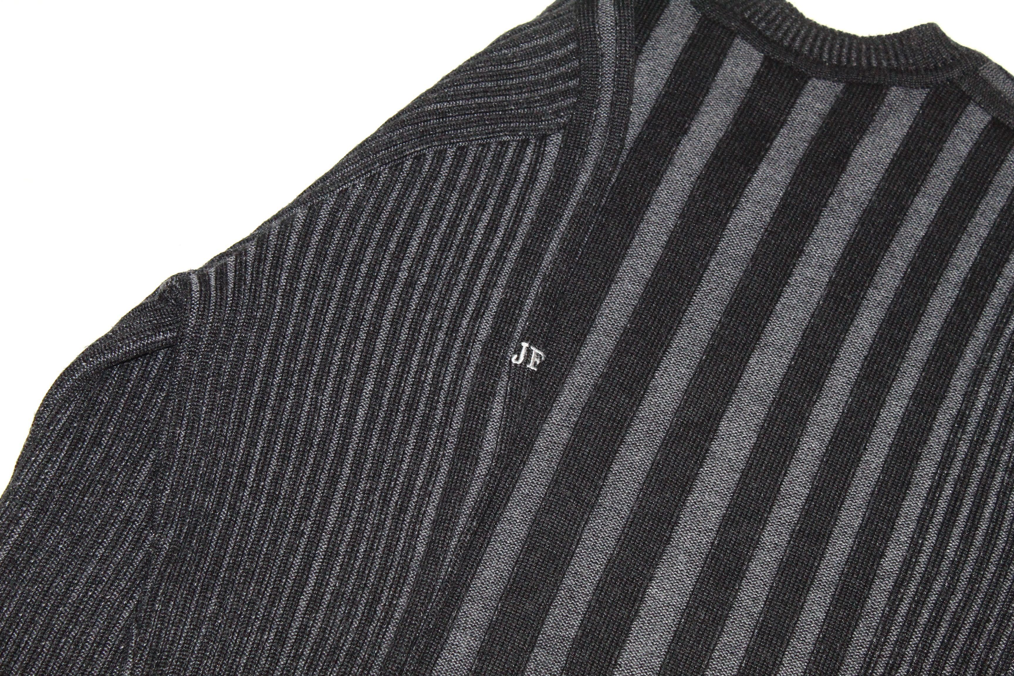 Ferre VTG Gianfranco Ferre V-neck Wool Blend Striped Sweater Size US M / EU 48-50 / 2 - 9 Thumbnail