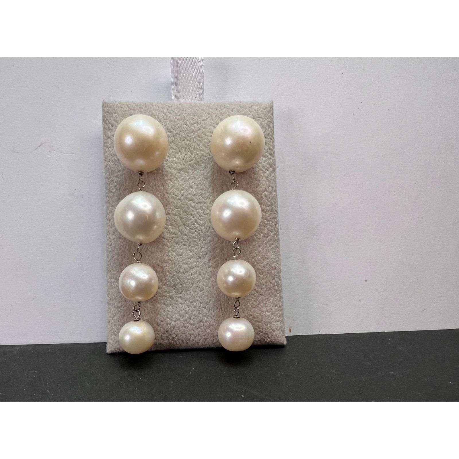 Other Graduated dangling pearl earrings in sterling silver Size ONE SIZE - 6 Thumbnail