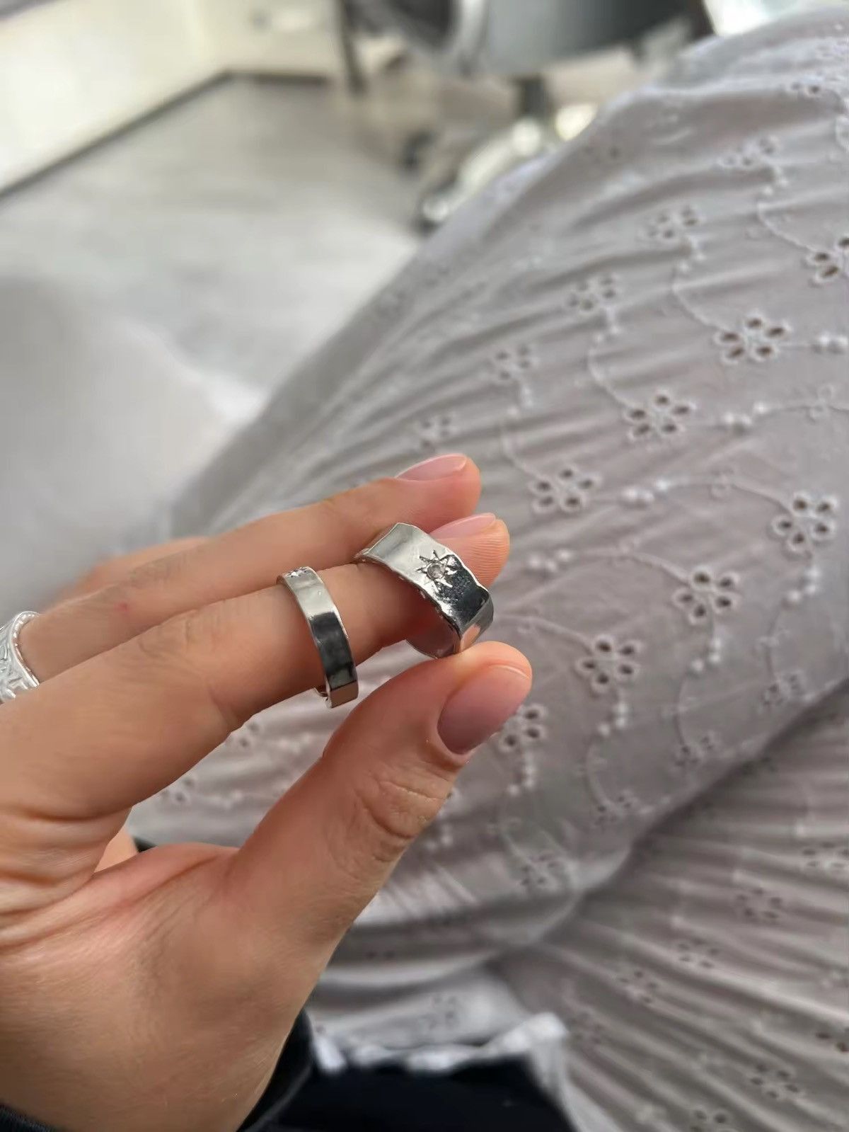 Other 2pcs Y2K Shiny Star Adjustable Ring Size ONE SIZE - 4 Thumbnail