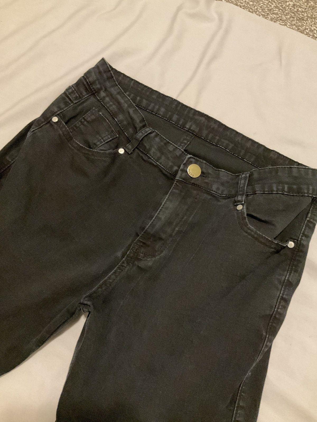 Shein 6 Pocket Cargo Size US 30 / EU 46 - 2 Thumbnail