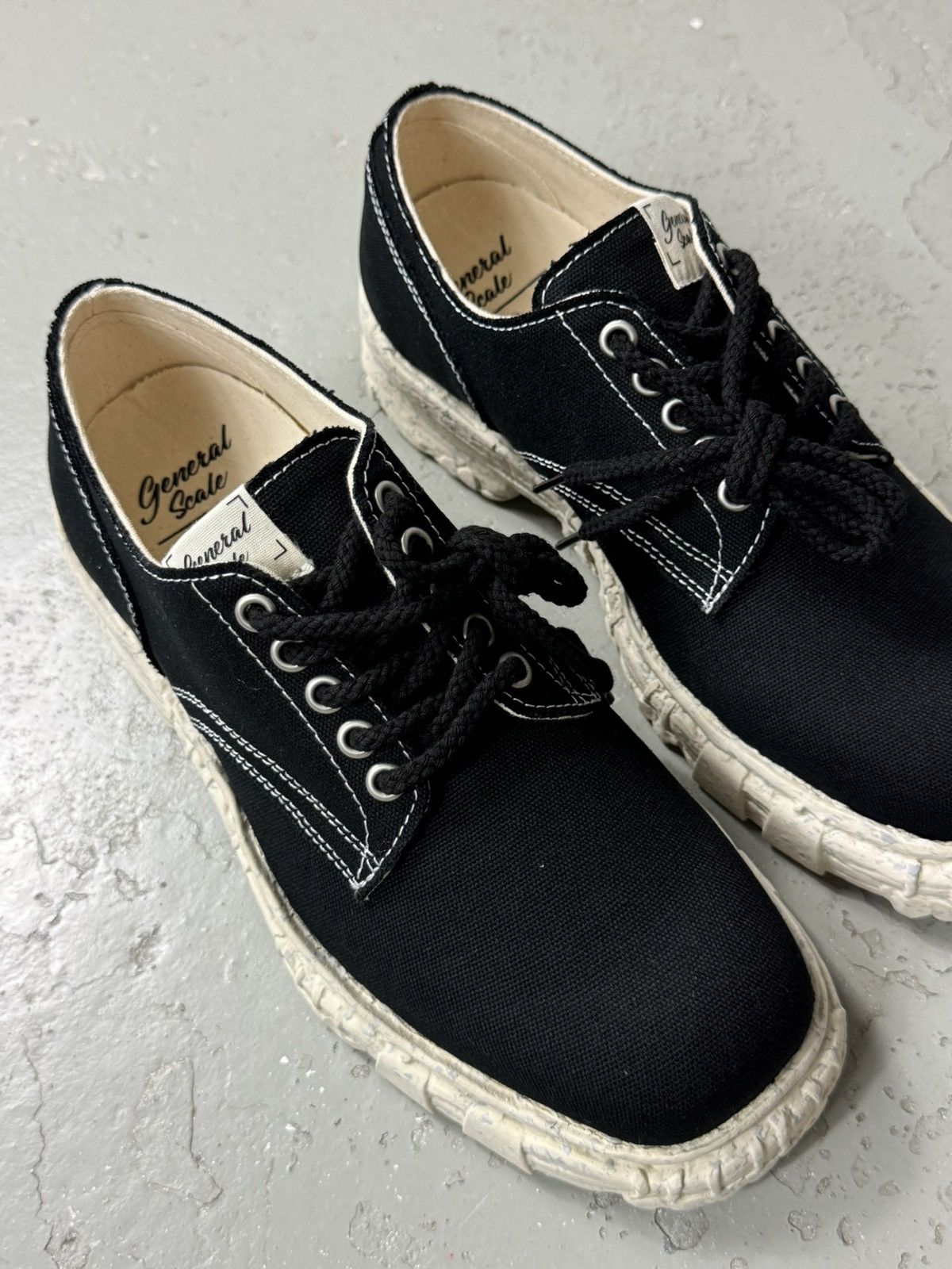 Maison MIHARA YASUHIRO MAISON MIHARA YASUHIRO Black Vintage Like Derbys Size US 7 / EU 40 - 6 Thumbnail