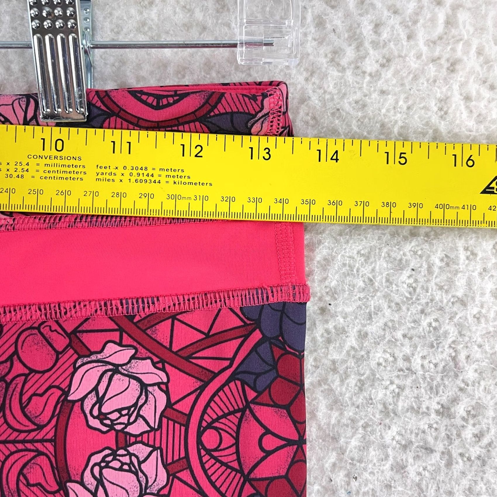 Lululemon Lululemon Inspire Crop II Leggings Womens Size 6 Pink Floral Pull On Yoga Gym Crop Leggings Varsity style Size 27" / US 4 / IT 40 - 4 Thumbnail