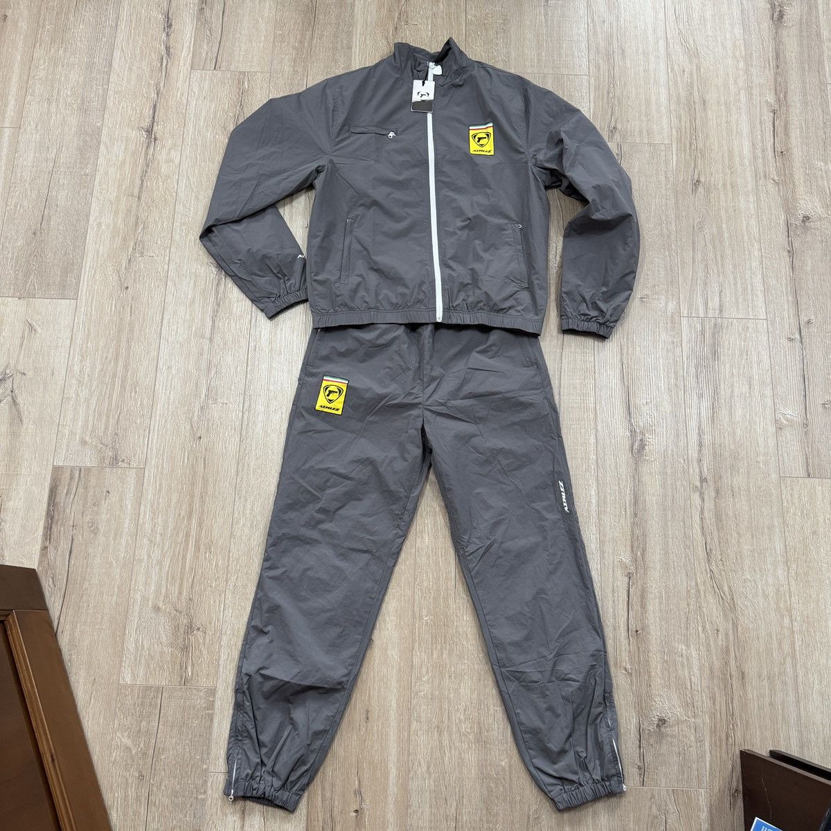 Other Brand new Scuderia Athlez Tracksuit Size US L / EU 52-54 / 3 - 1 Thumbnail