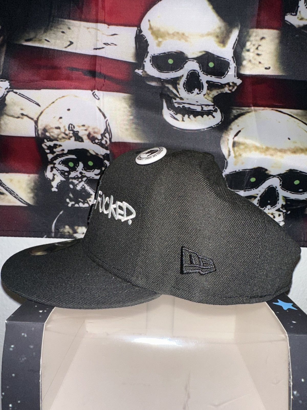ineverheardofyou 71/8 Everything’s Fucked New York Fitted Hat Size ONE SIZE - 4 Thumbnail