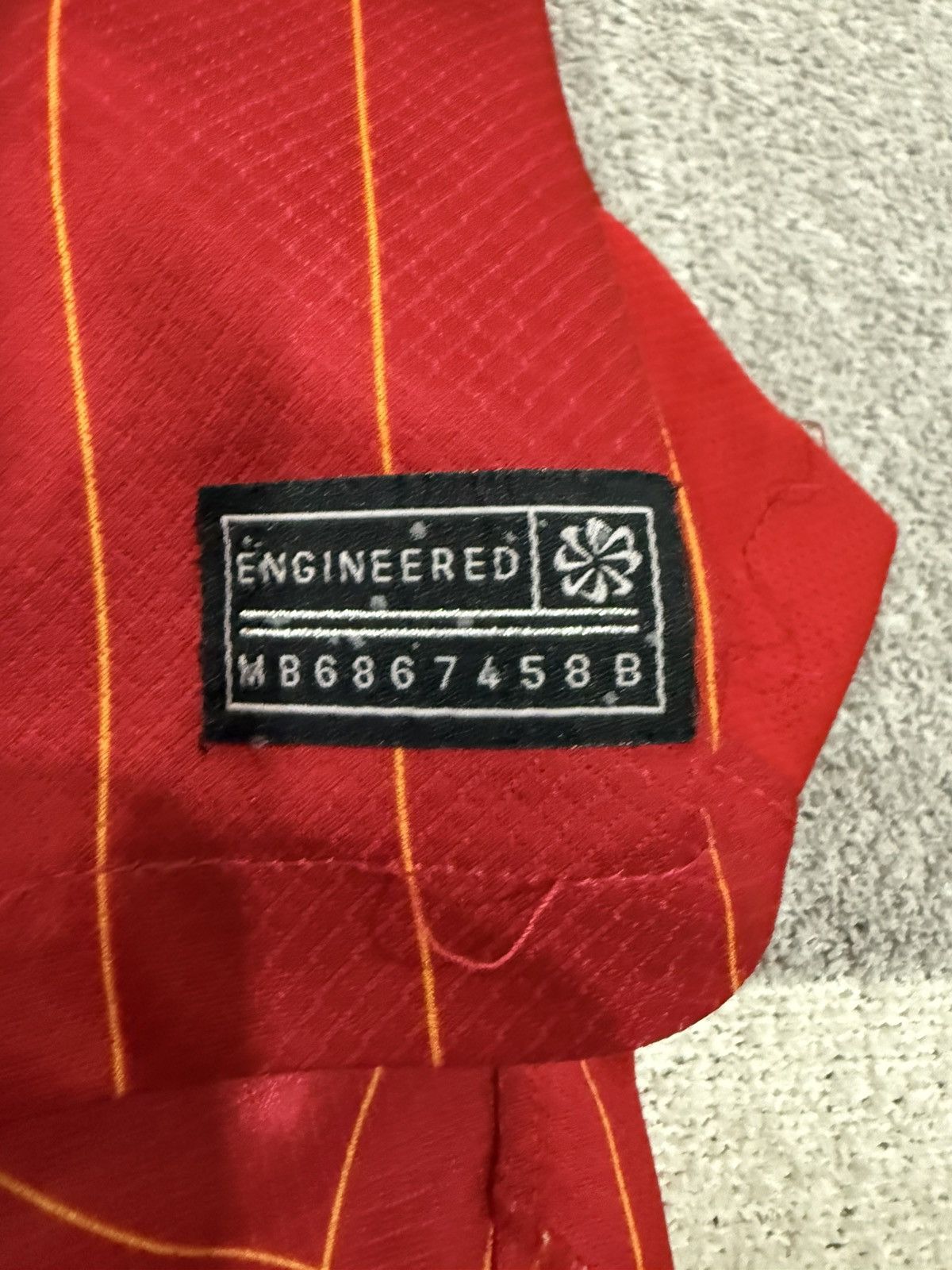 Nike Liverpool FC Home Jersey Size US M / EU 48-50 / 2 - 4 Thumbnail