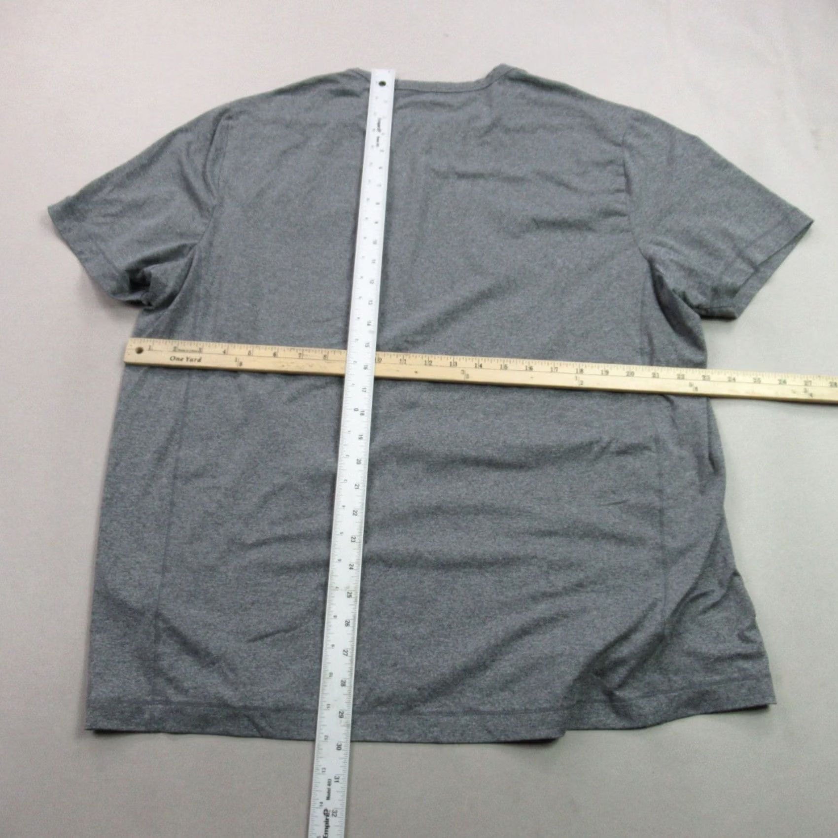 UNTUCKit Untuckit Shirt 2XL Gray Short Sleeve Crew Neck Lightweight Outdoors Mens Size US XXL / EU 58 / 5 - 7 Thumbnail
