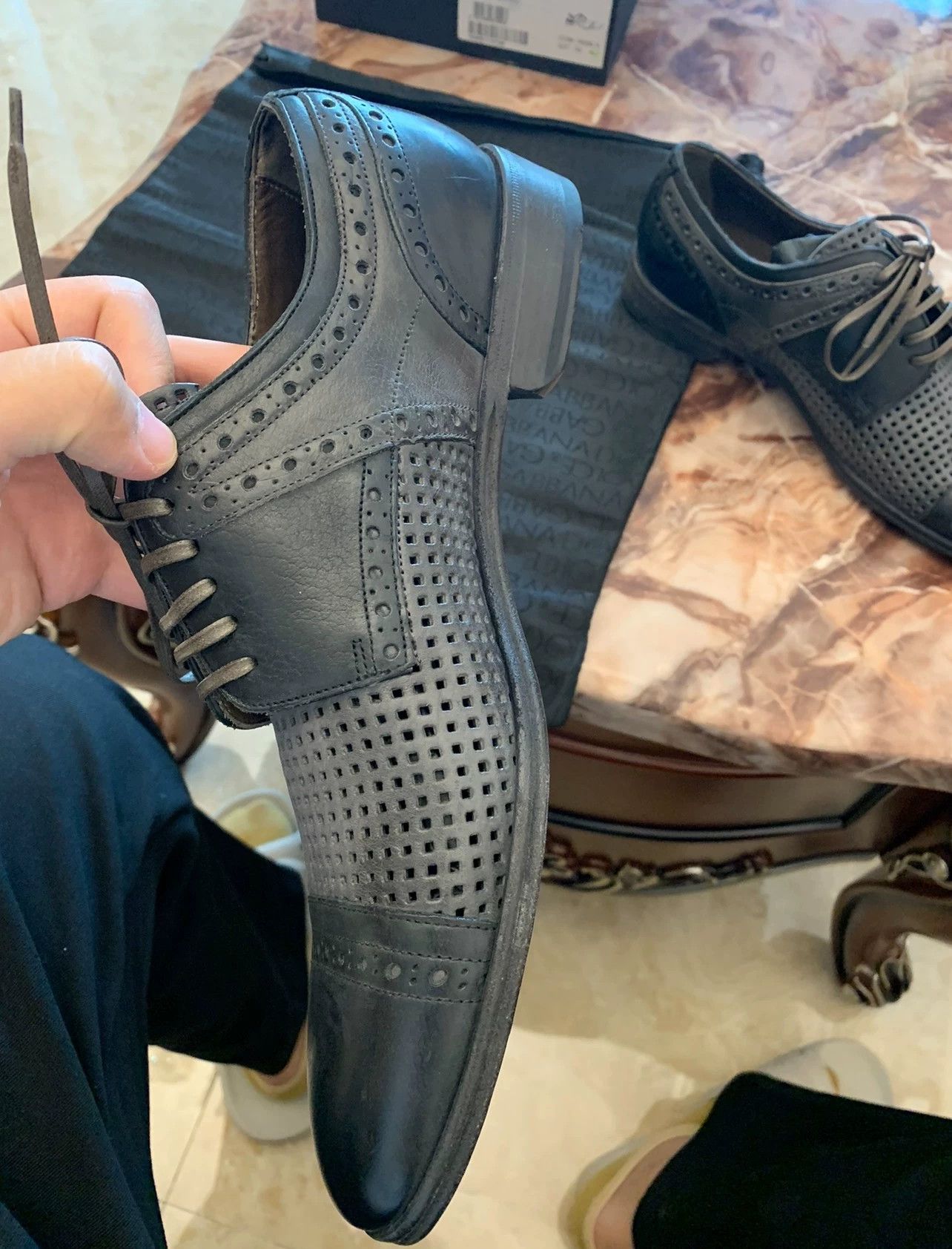 Dolce & Gabbana DG Men US 6 Calfskin Perforated Leather Sole Business Shoes Size US 6 / EU 39 - 6 Thumbnail