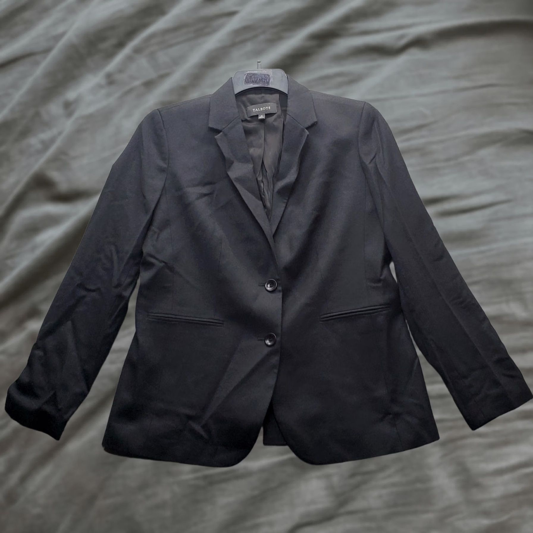 Talbots Talbots Blazer Jacket Women 10 Black Formal Notch Lapel Single Breasted 2 Button Size L / US 10 / IT 46 - 1 Thumbnail