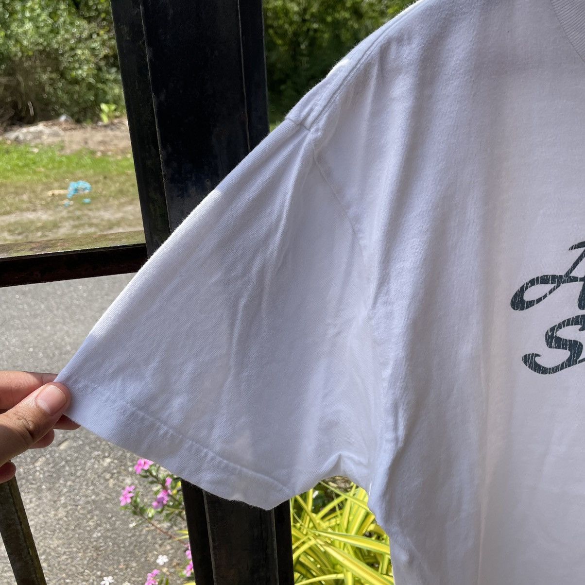 Vintage 🔥Vintage 90s Local Motion Aloha State Girl Surf Skate Tee Size US L / EU 52-54 / 3 - 7 Thumbnail