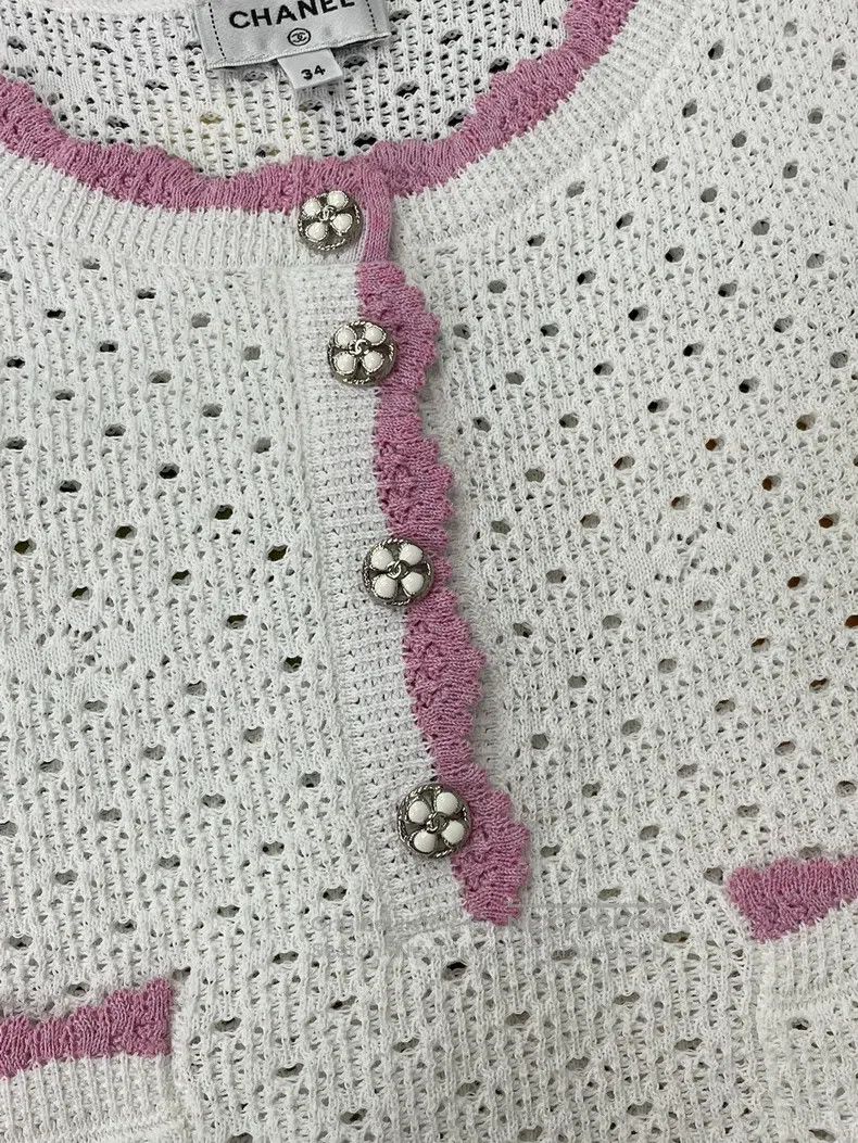 Chanel Chanel 24P white and pink lace knitted hollow vest Size XXS / US 00 / IT 34 - 2 Thumbnail