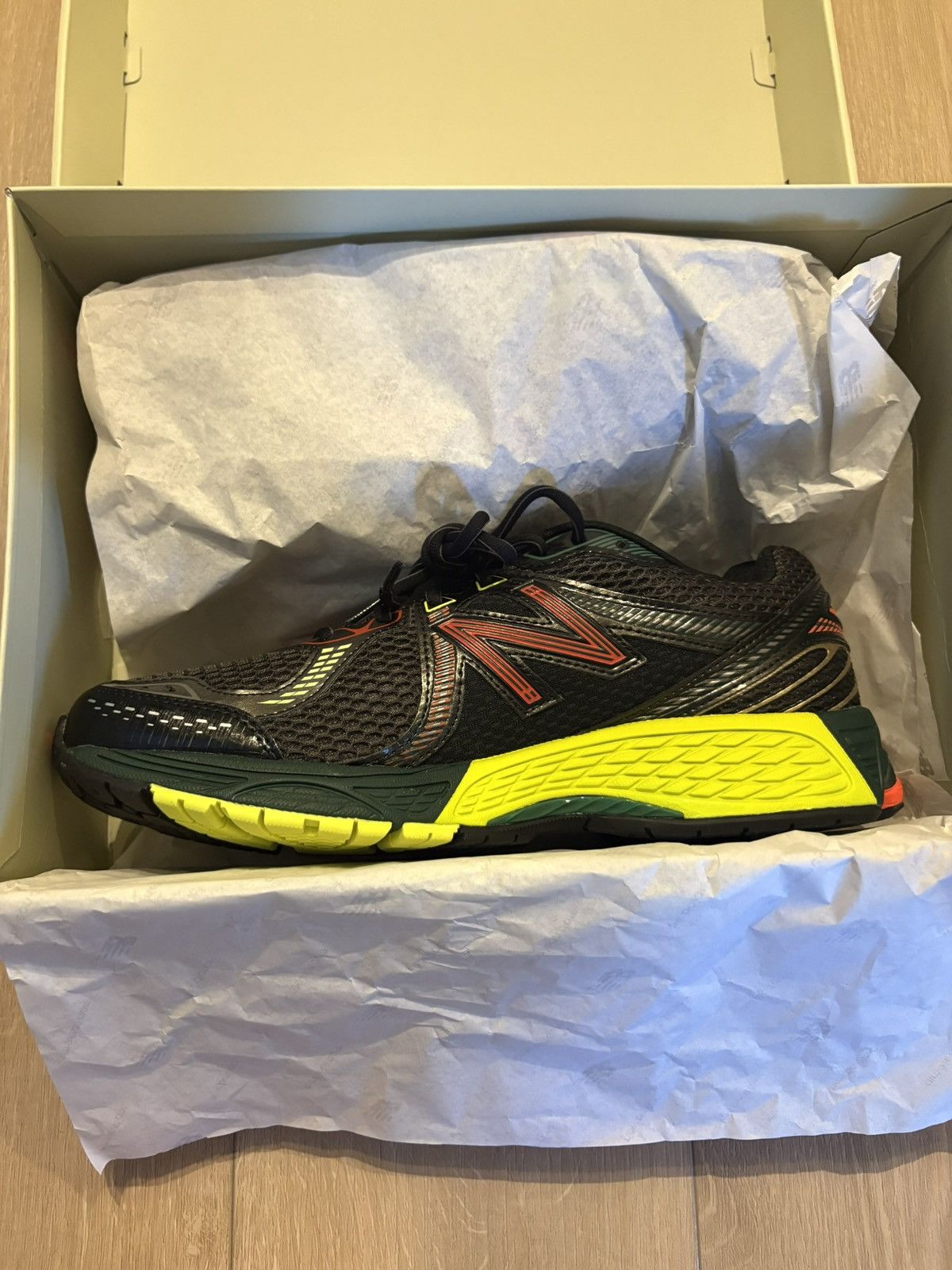 Aime Leon Dore × New Balance Aime Leon Dore x New Balance 860V2 Green Multi Size US 10.5 / EU 43-44 - 1 Thumbnail