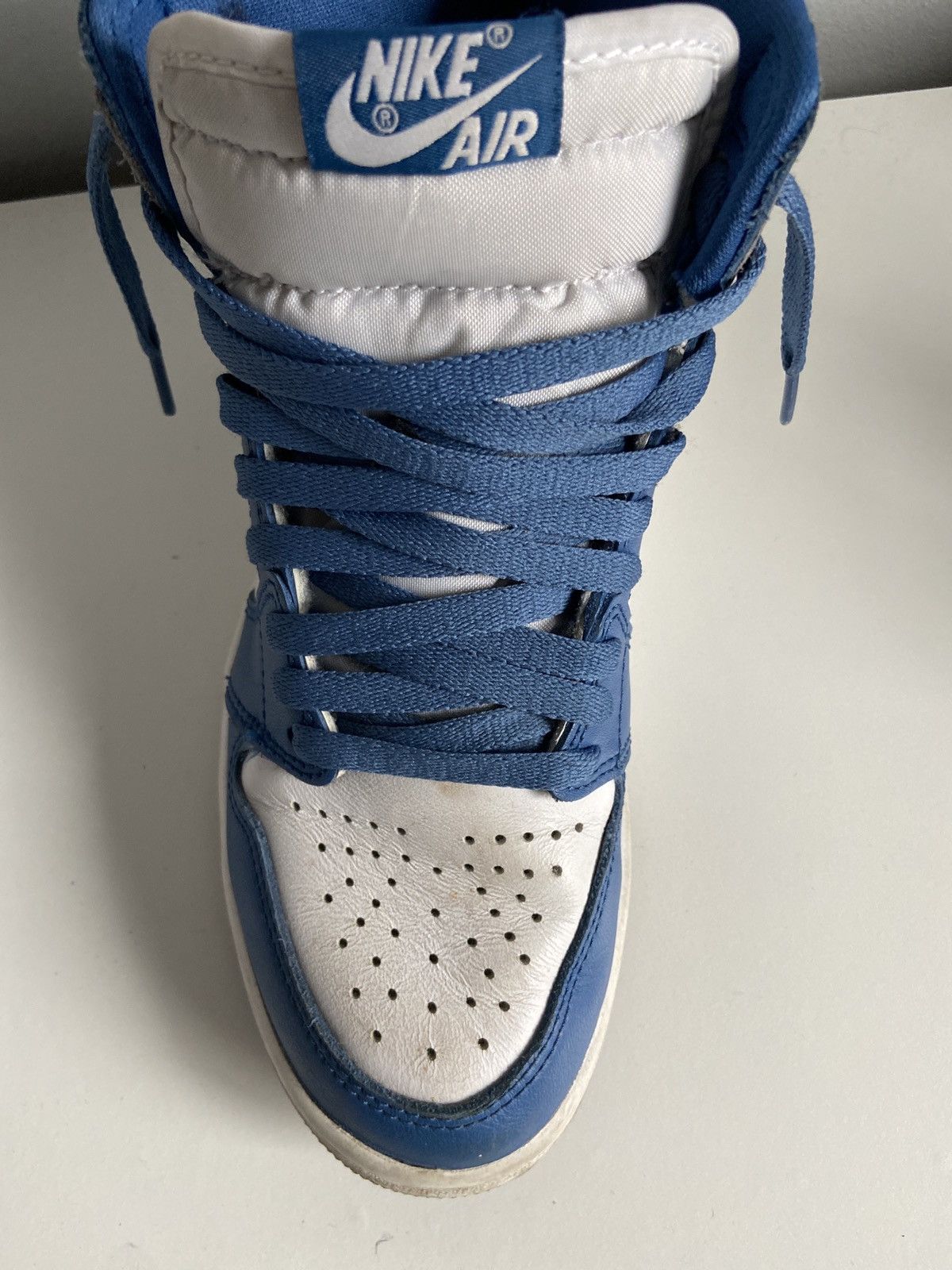 Nike Air Jordan 1 Retro High OG Size US 6.5 / EU 39-40 - 10 Thumbnail
