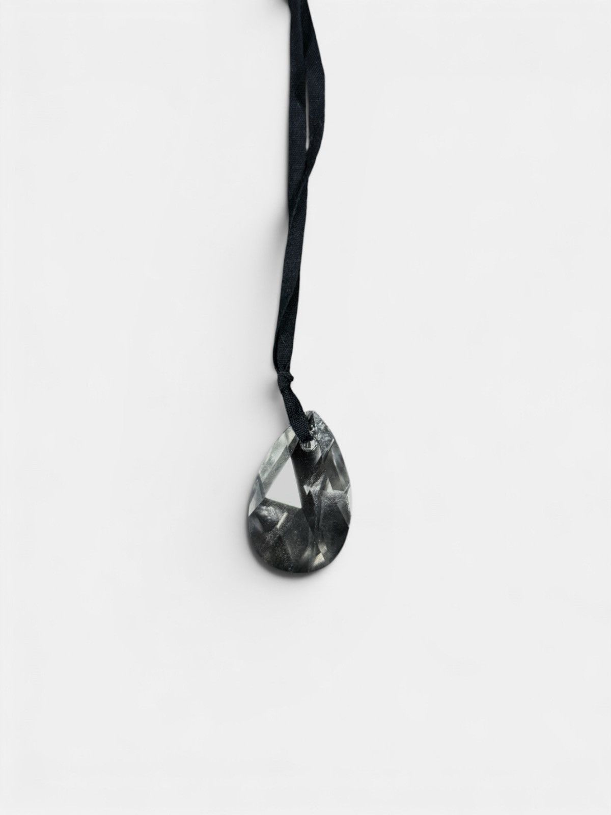 Ann Demeulemeester Ann Demeulemeester - Crystal Pendant Chocker/Necklace Size ONE SIZE - 2 Thumbnail