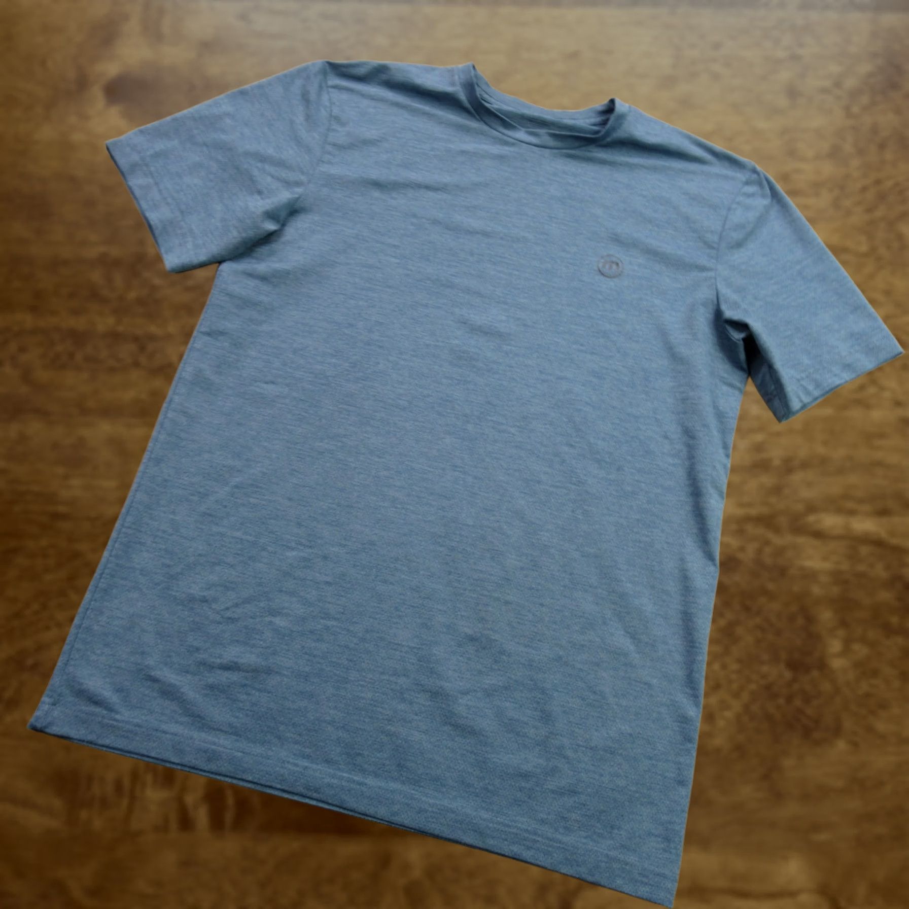 TravisMathew Travis Mathew Shirt Mens Small Short Sleeve Crew Neck Lightweight Blue Shirts Mens Small Short Sleeve Crew Neck Lightweight Blue Size US S / EU 44-46 / 1 - 1 Thumbnail