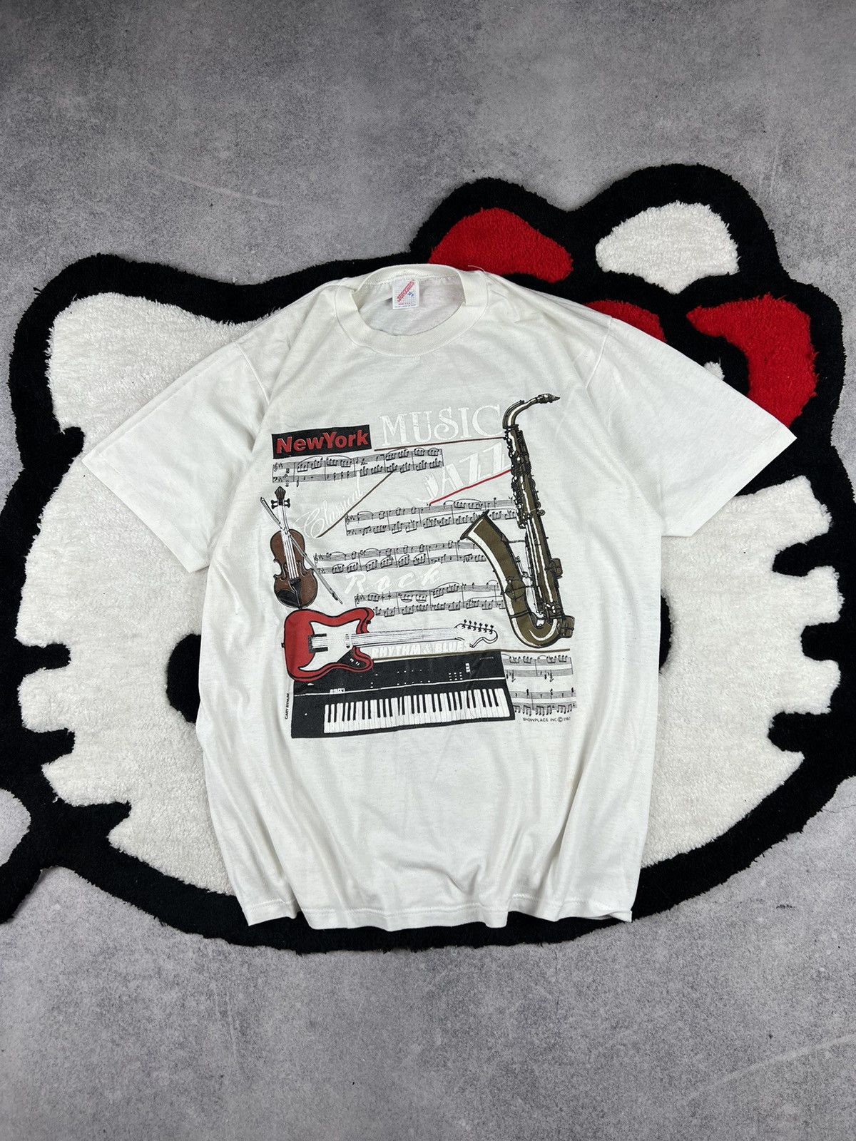 Band Tees Vintage New York Music 1987 Single Stitch Y2K Tee Shirt Size US XL / EU 56 / 4 - 1 Thumbnail