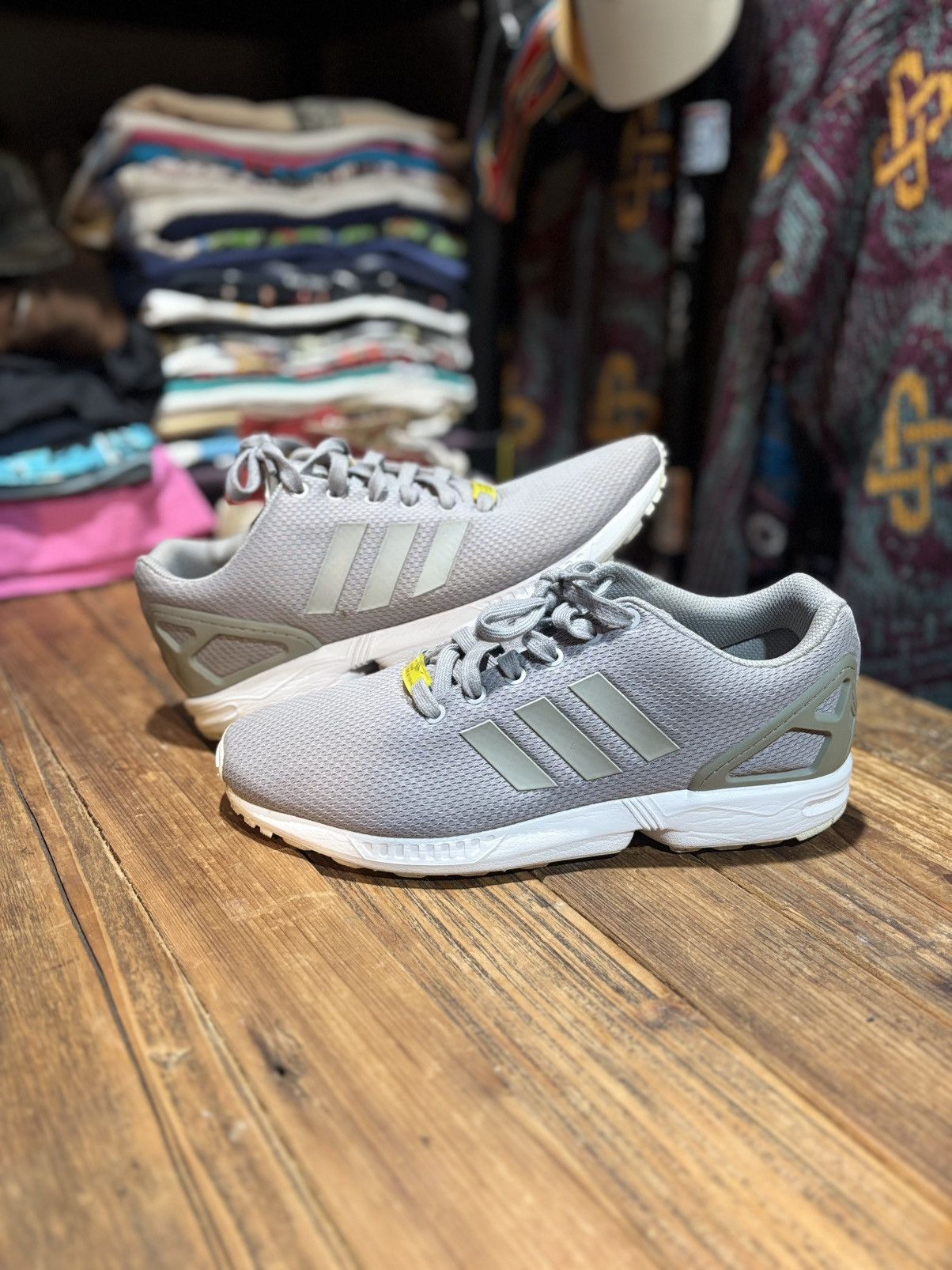 Adidas Adidas Zx Flux Aluminum White Sz. 10.5 Size US 10.5 / EU 43-44 - 1 Thumbnail