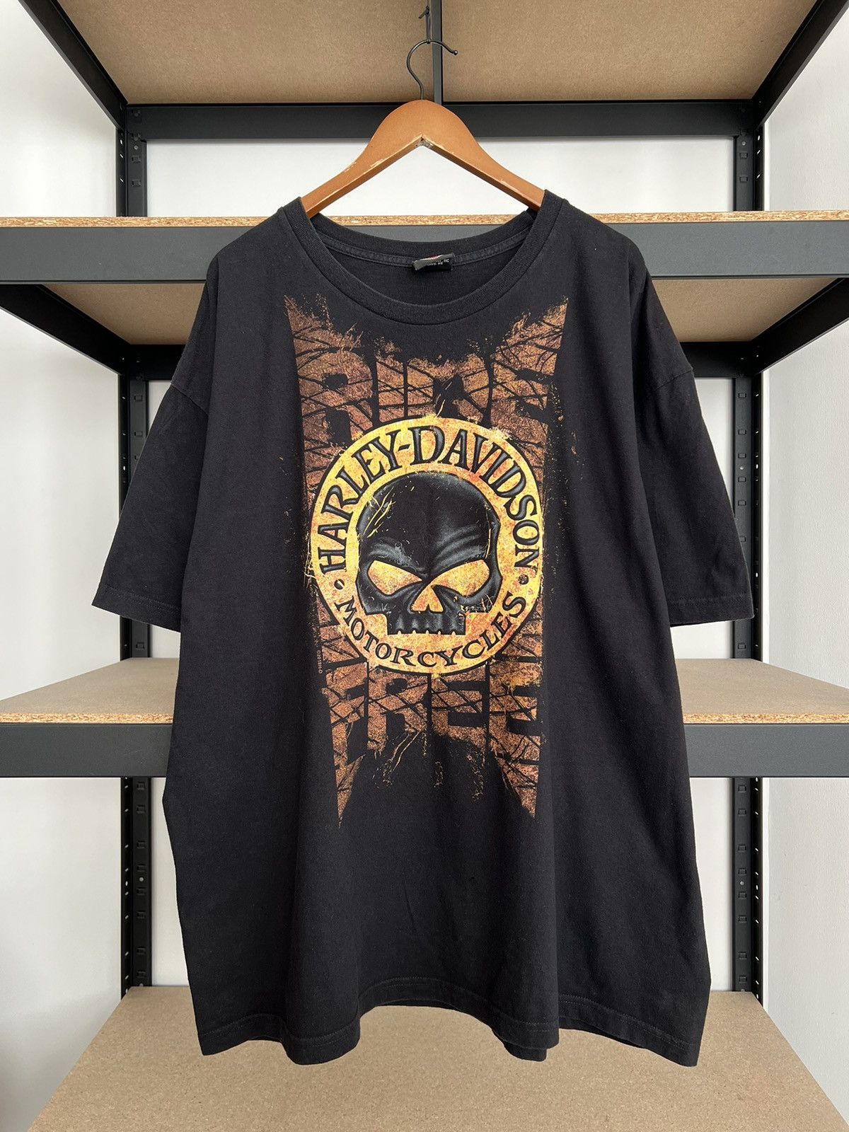 Harley Davidson Vintage 2018 Harley Davidson Skull Barcelona Spain T-shirt Size US XXL / EU 58 / 5 - 1 Thumbnail