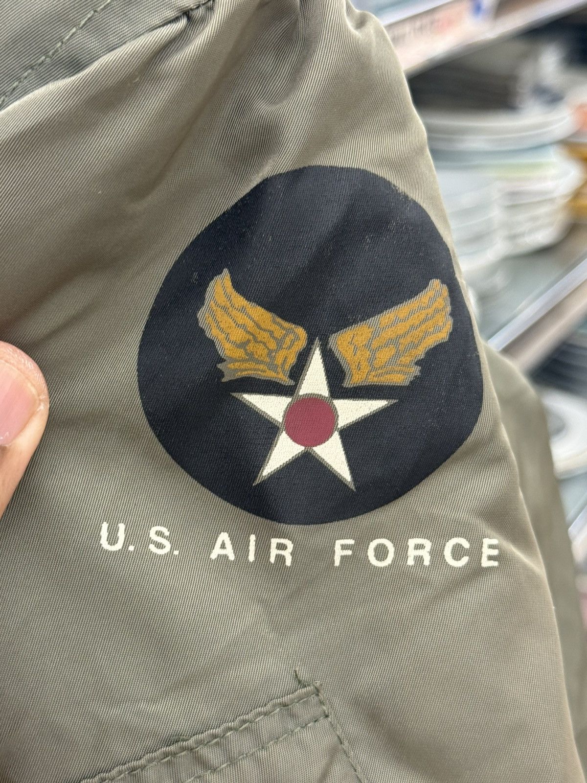 Avirex × Vintage Vintage Avirex US Air Force Bomber Jacket Size US L / EU 52-54 / 3 - 5 Thumbnail