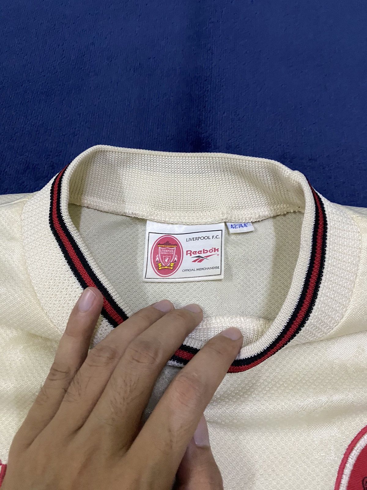 Reebok × Vintage Very Rare Vintage 96' 97' Liverpool Away Kit Size US XL / EU 56 / 4 - 6 Thumbnail