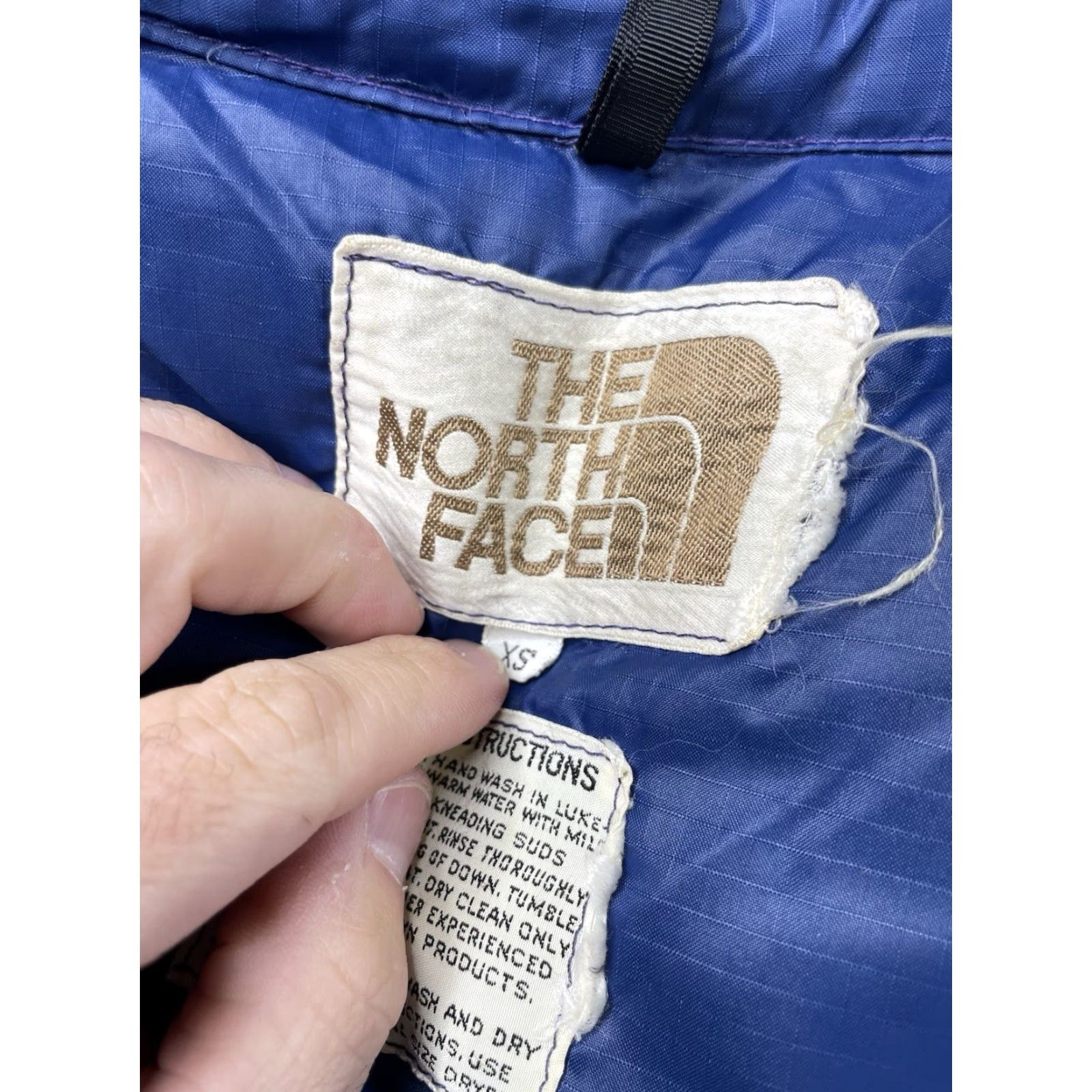 The North Face VINTAGE The North Face Sierra Vest USA XS Blue Down Puffer Lightweight Men Size US XS / EU 42 / 0 - 2 Thumbnail
