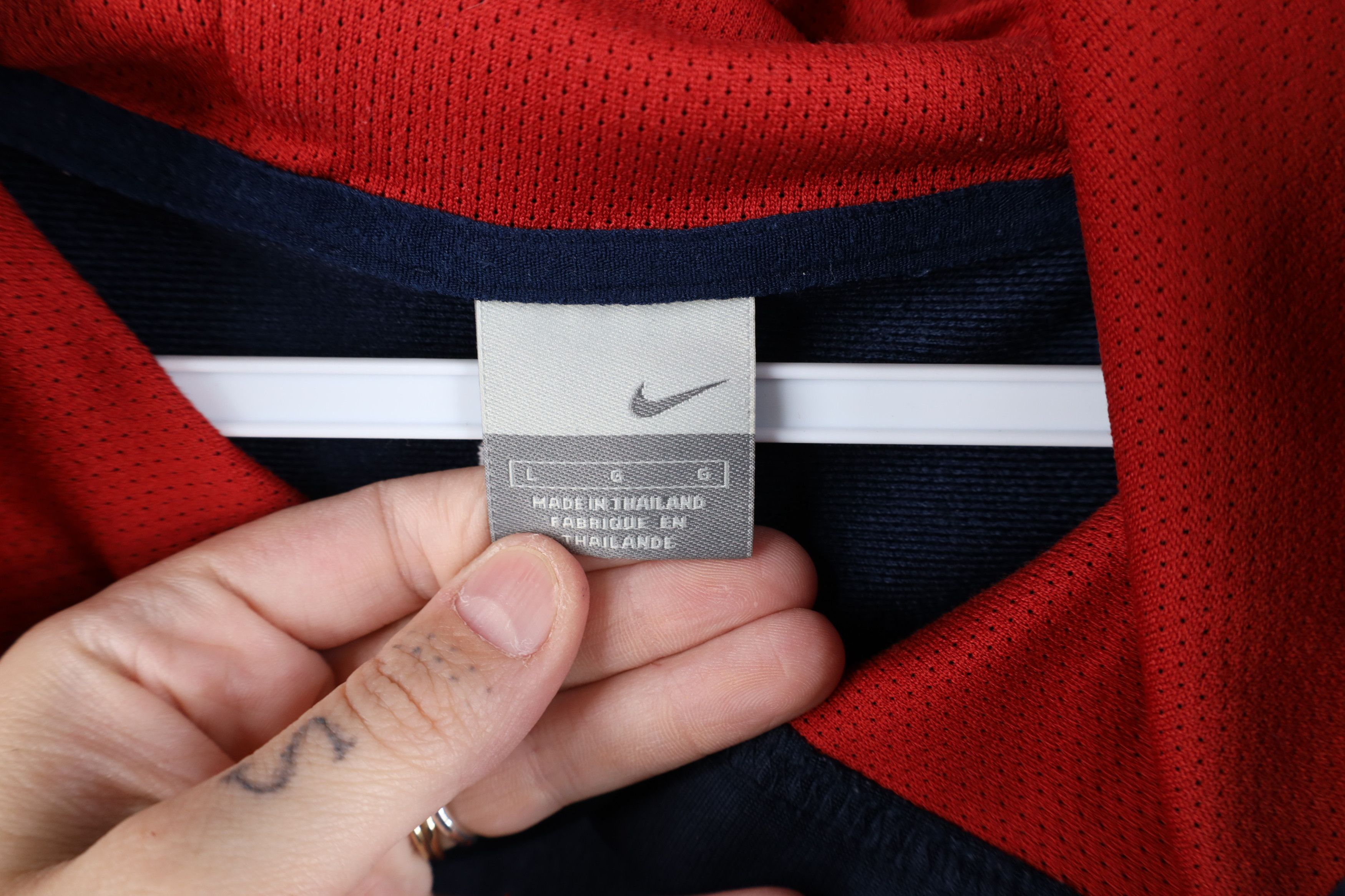 Nike × Vintage Vintage Y2K Nike Basketball Center Swoosh Striped Hoodie Size US L / EU 52-54 / 3 - 7 Thumbnail