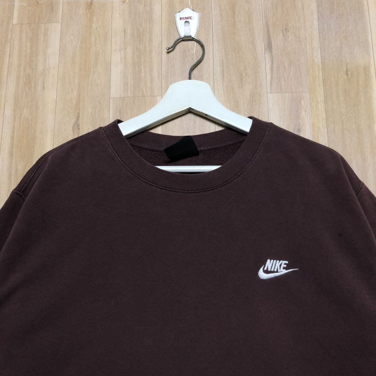Nike Vintage Nike Swoosh Sportswear Sweatshirt Size US L / EU 52-54 / 3 - 3 Thumbnail