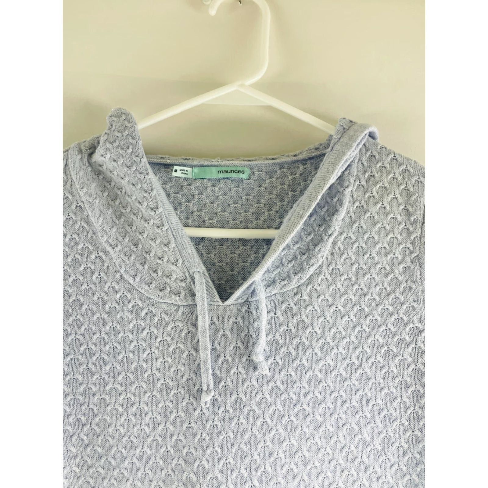 Vintage **Women's Size M Blue Metallic Maurices Hooded Drawstring Sweater** User: Women's Size M Blue Metallic Maurices Hooded Drawstring Sweater Size M / US 6-8 / IT 42-44 - 3 Thumbnail