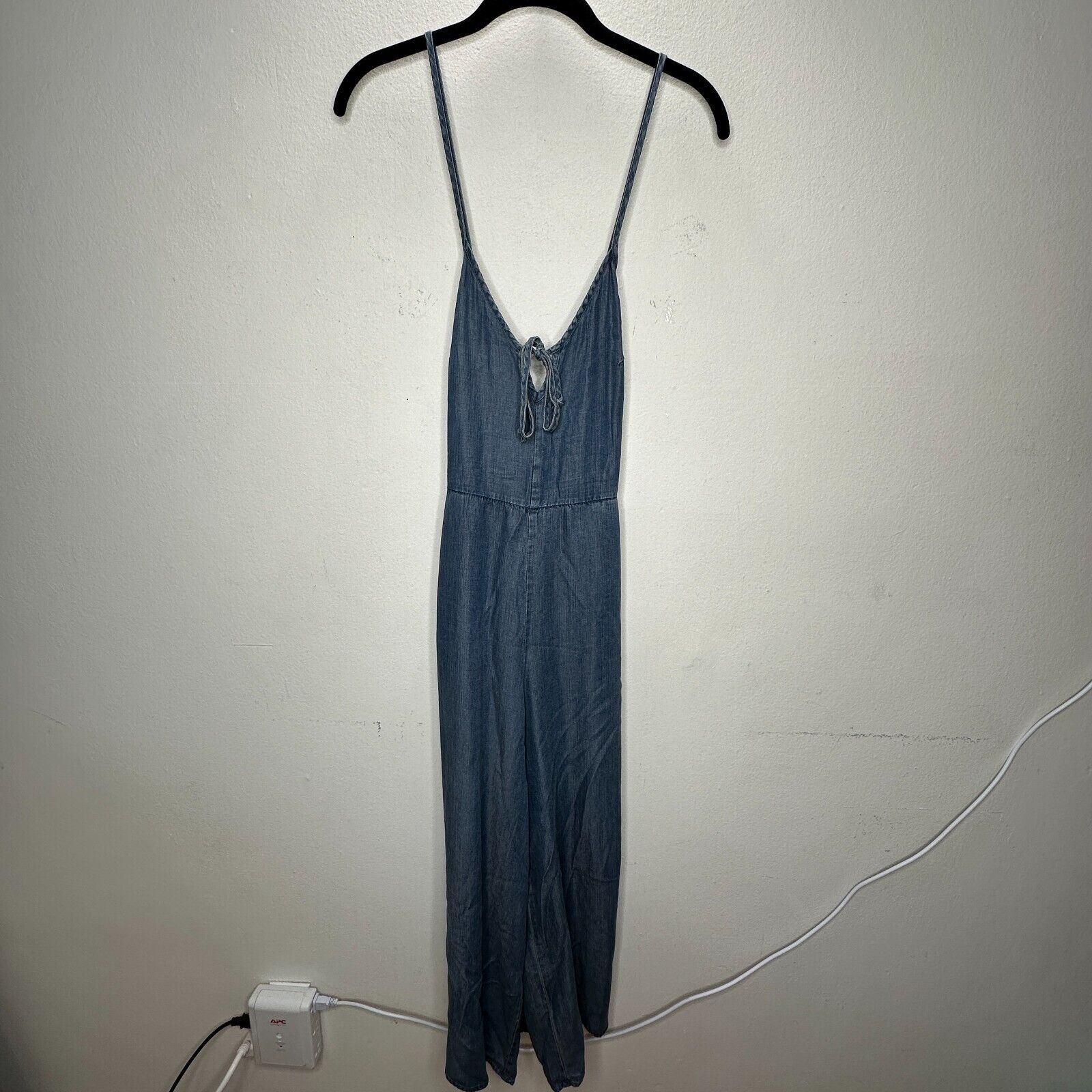 Other Lovestitch Wide Spaghetti Strap V-Neck Front Tie Jumpsuit S Size 27" / US 4 / IT 40 - 4 Thumbnail